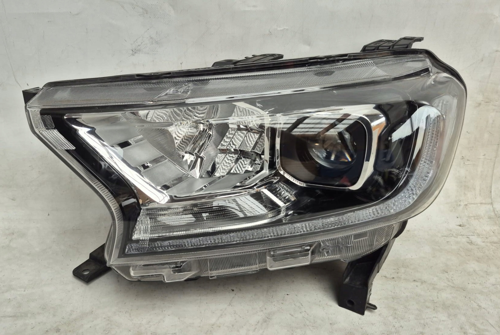 FORD RANGER V LIFT 19- light left front front FULL LED