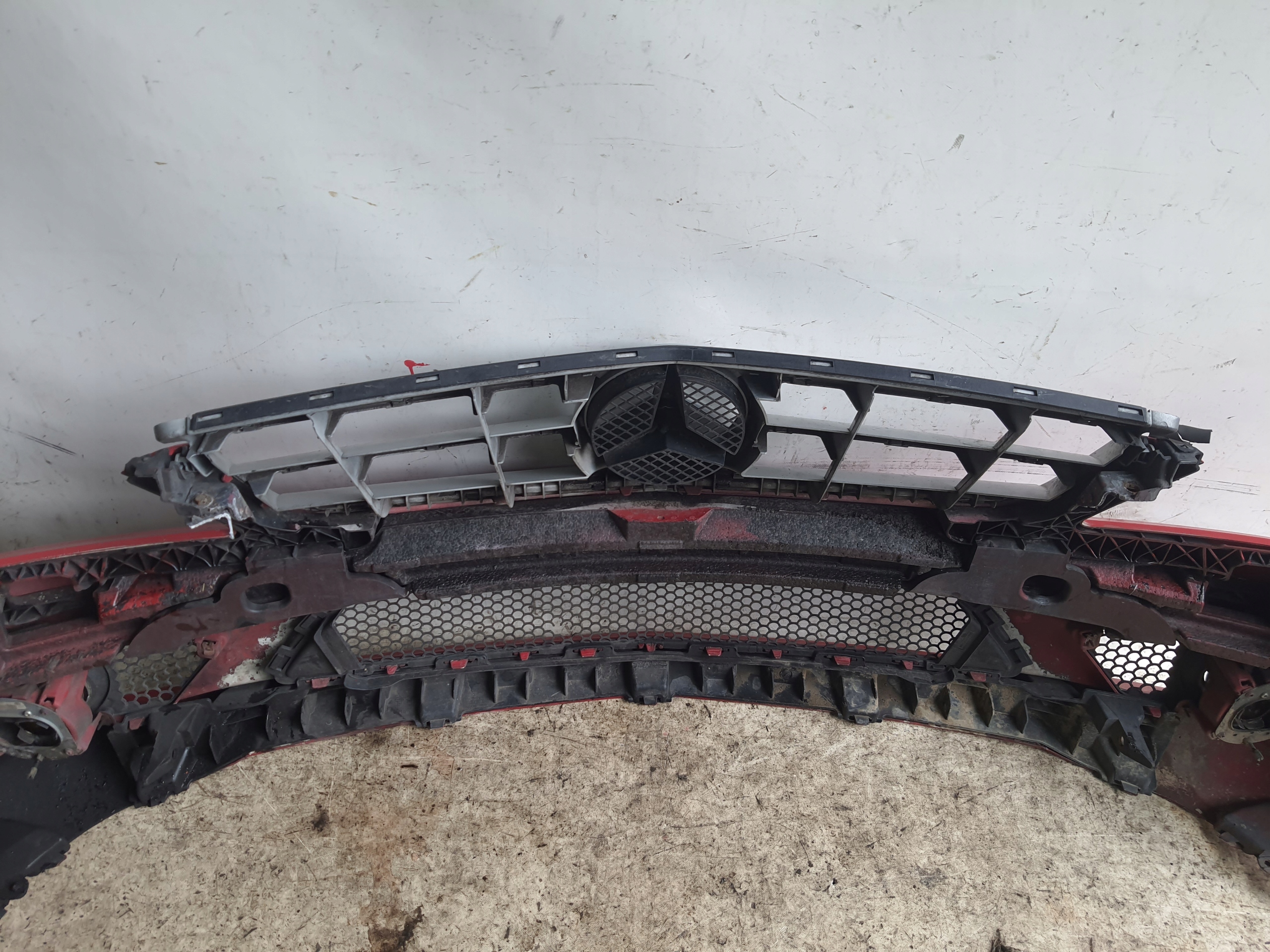 MERCEDES C-KLASA W204 08-11 bumper AMG