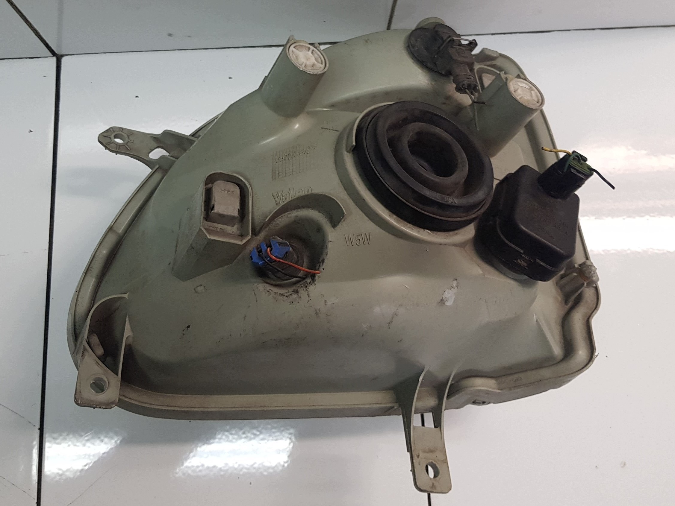 SUZUKI WAGON R+ light right front front UK right hand drive