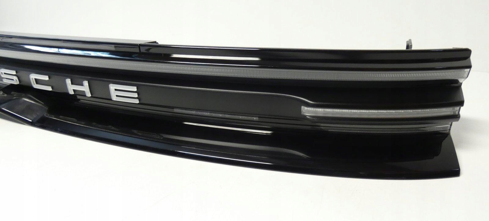 PORSCHE MACAN 95C945082A 2024- couverture feu arrière LED