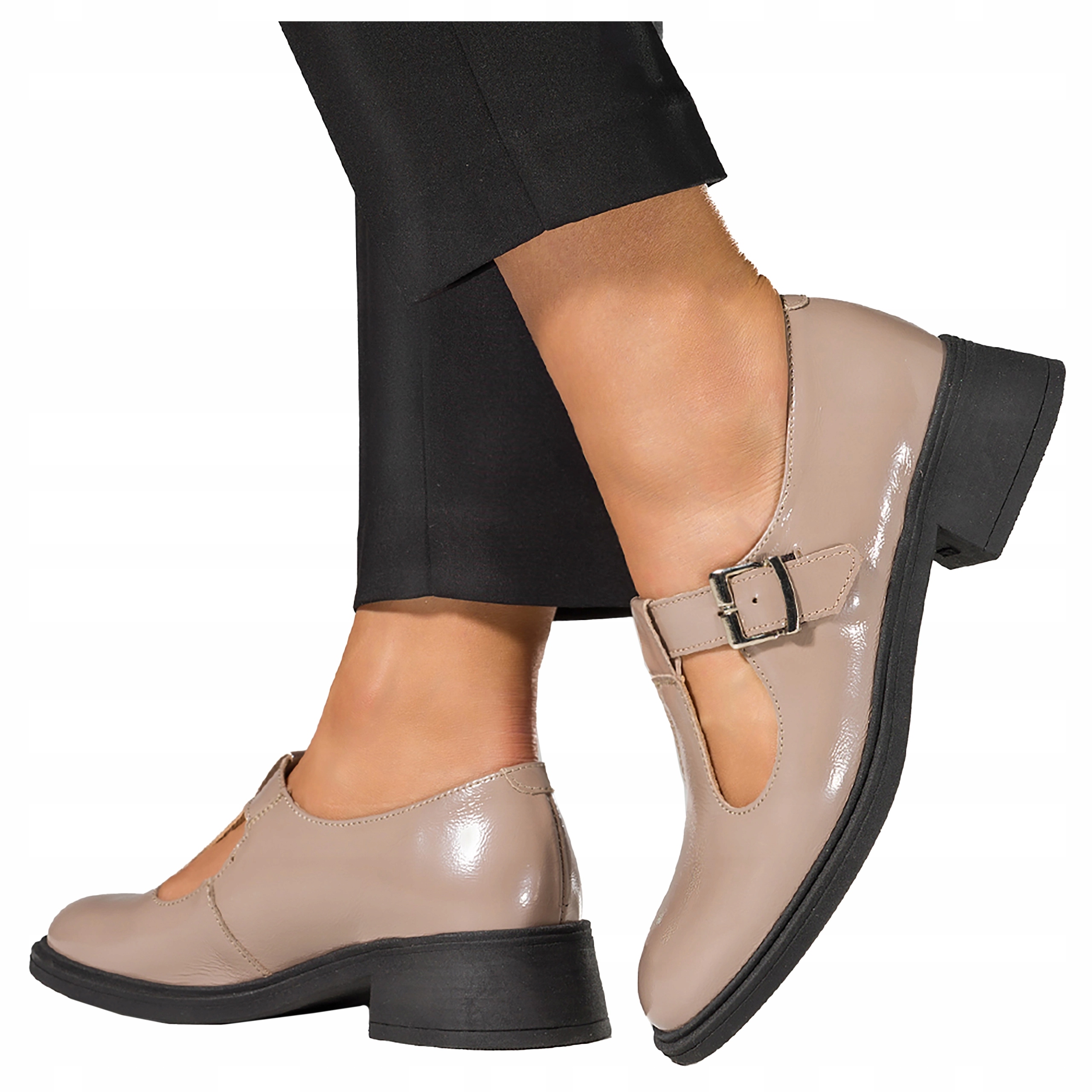 Dámské Lakované Kožené Polobotky Béžové Módní Výřezy A Spona vel. 38