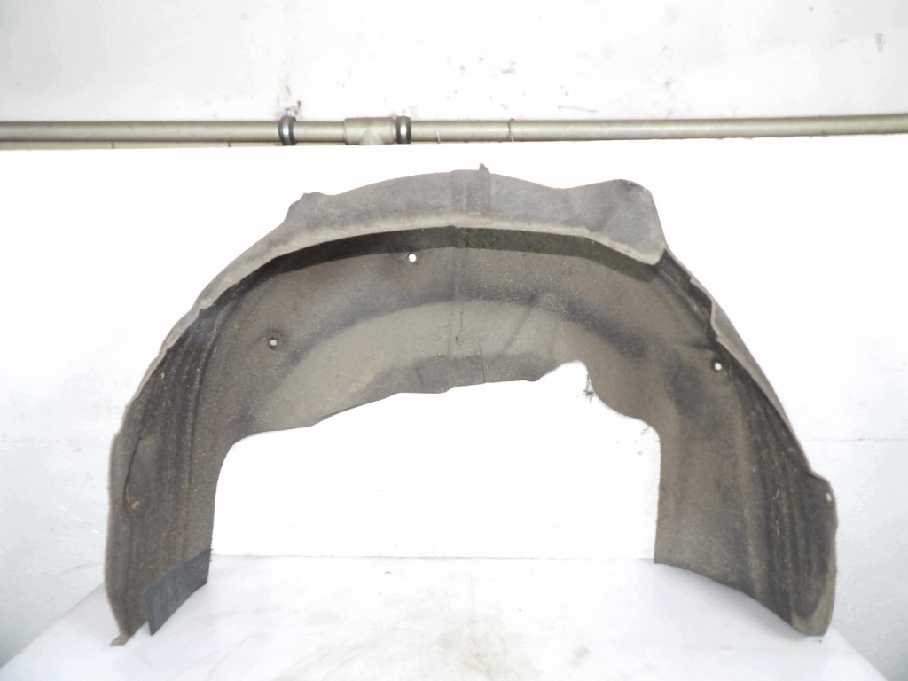 INFINITI Q30 radschale heck links