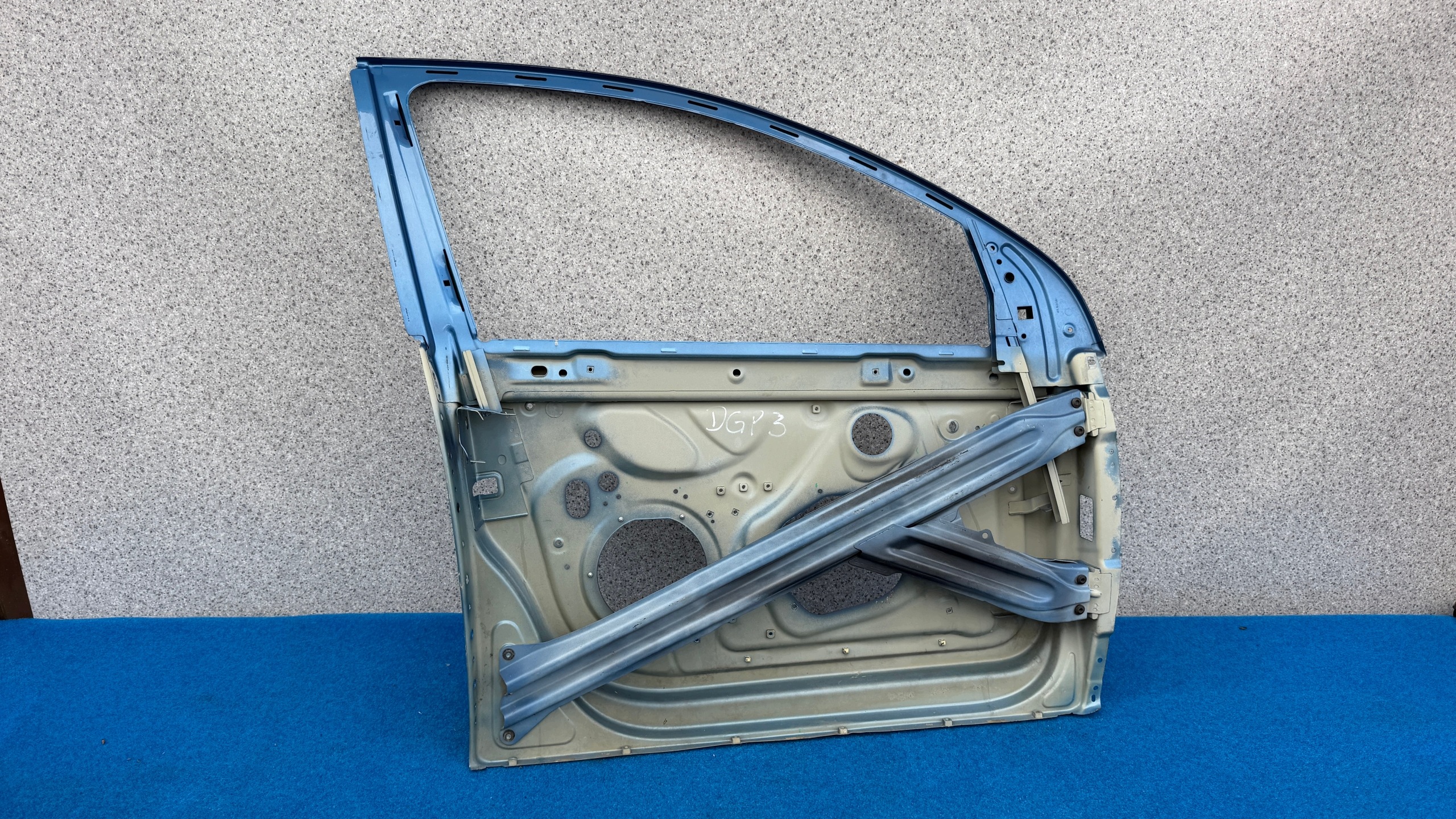 VW GOLF 5 V 5D right door front support frame KORPUS 1K4831312F DGP3