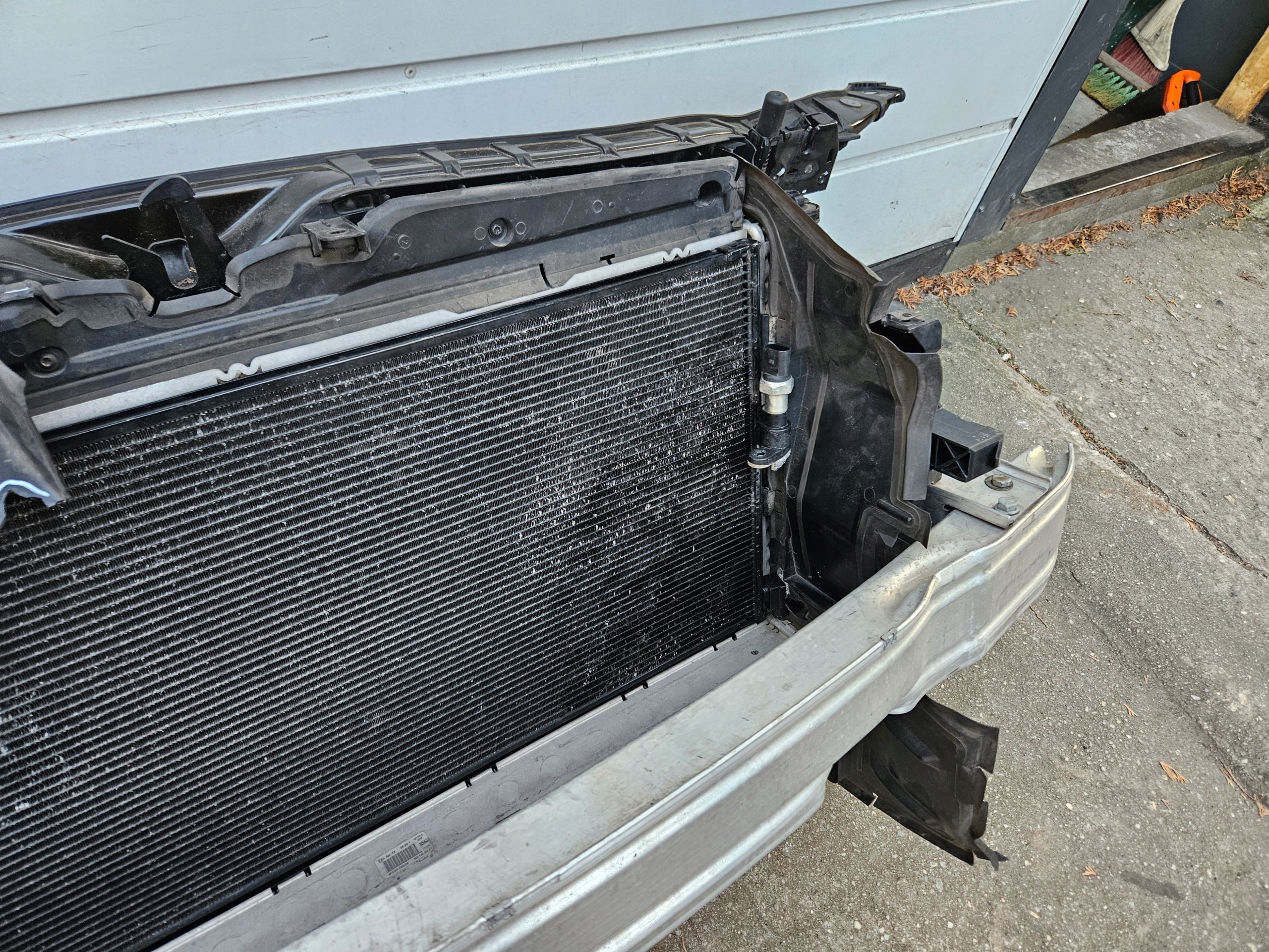 support panel for radiators radiator sider pillar iron AUDI A6 C7 4G 3.0 TFSI 3.0T
