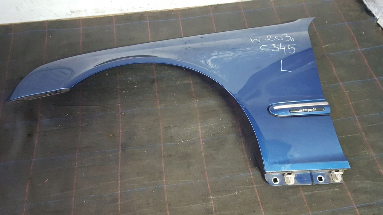 fender left front front C345 Mercedes W203