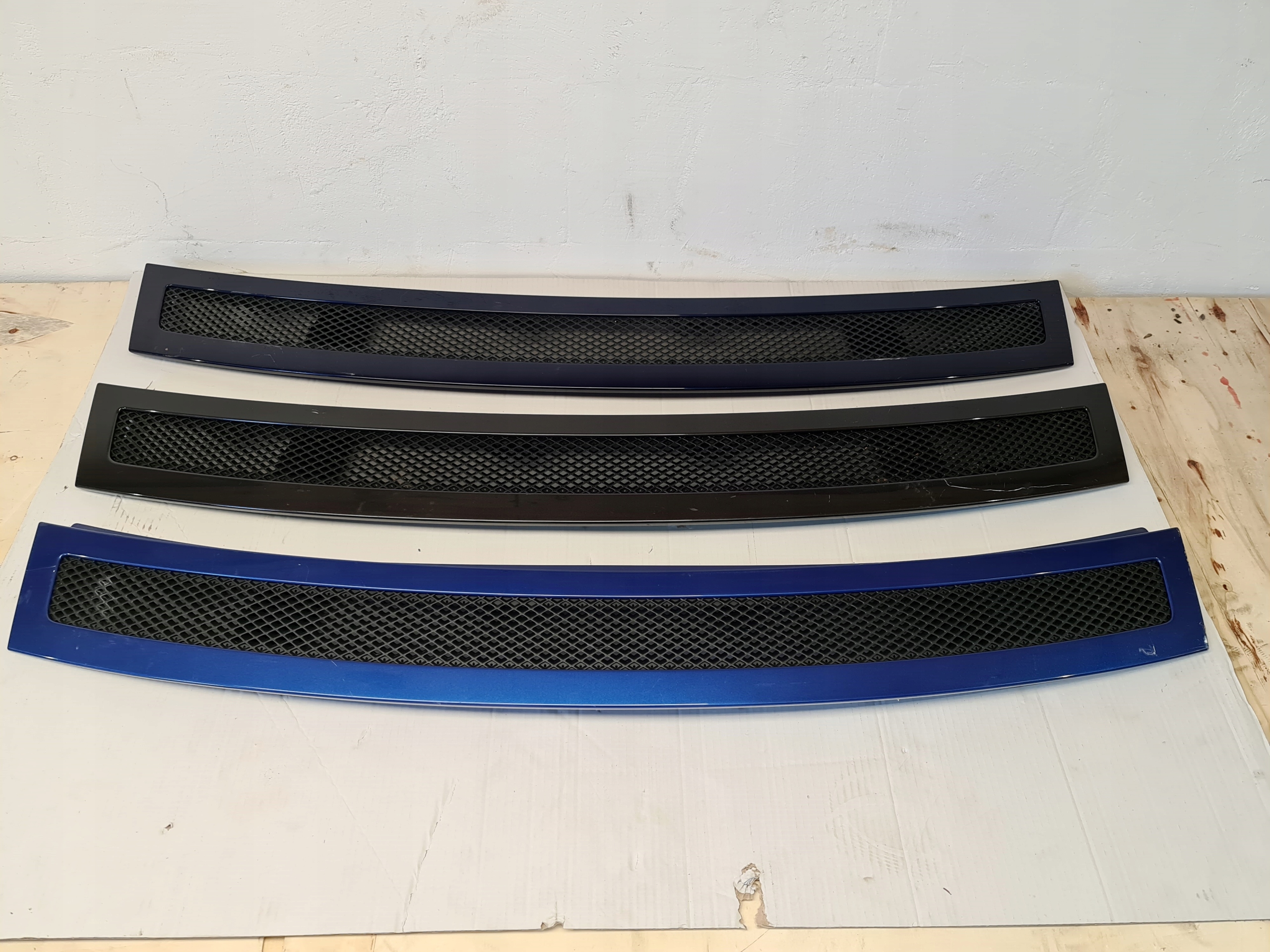 Audi R8 Spoiler klapy Lotka bagażnika 420827933