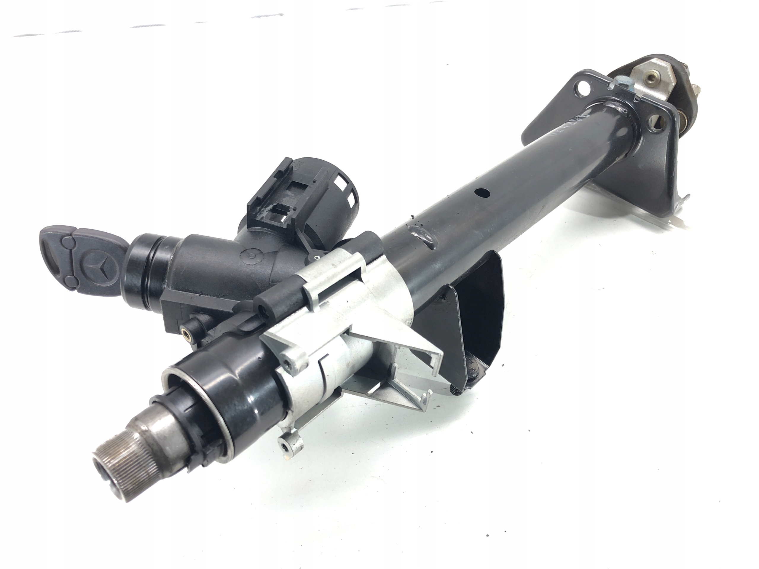 1.4B - Ключ зажигания MERCEDES W168 97-04 1.4 B 82KM