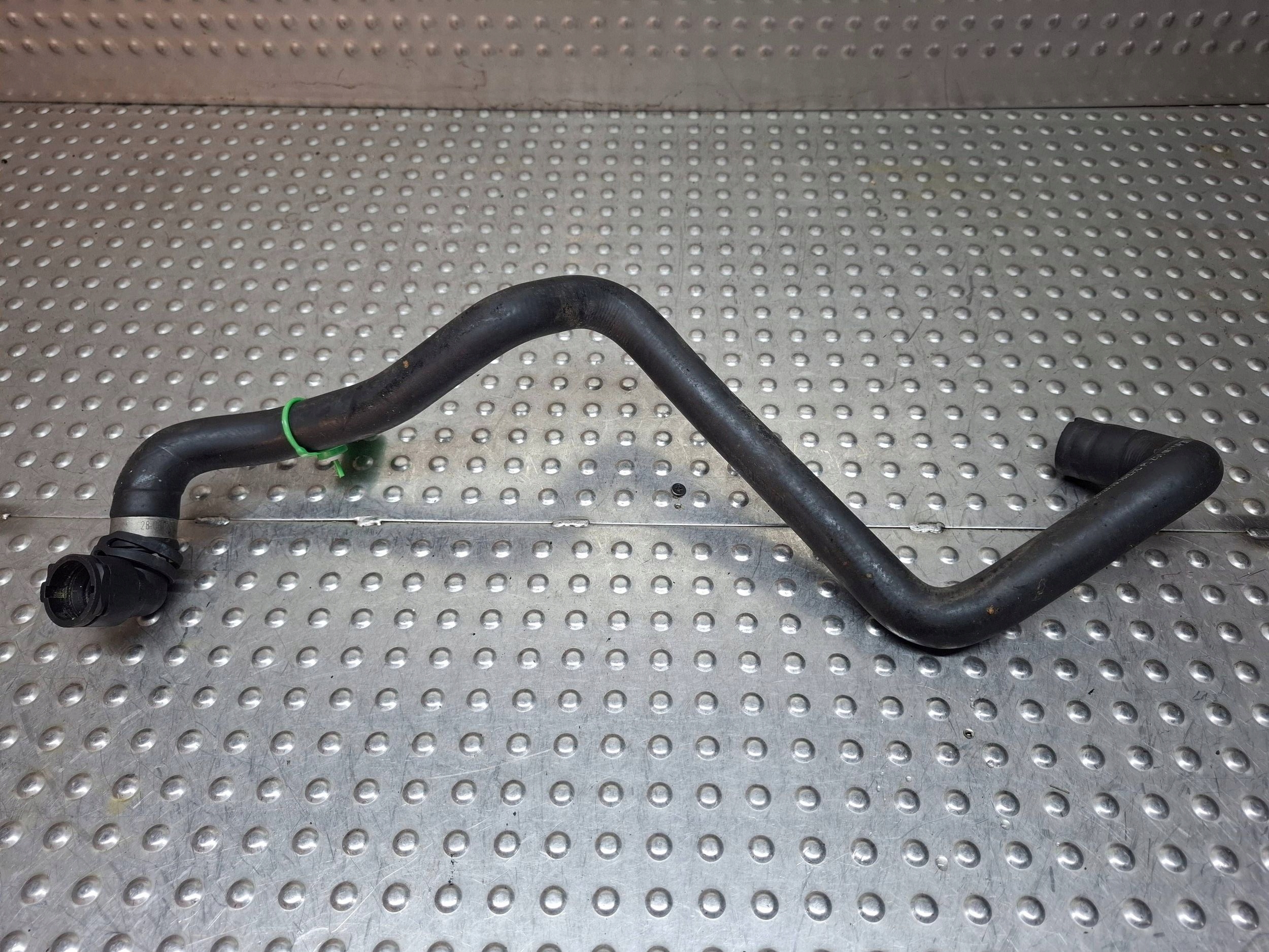 prijenos crijevo vode A2468303096 MERCEDES W117 W176 W246 1.6 CGI