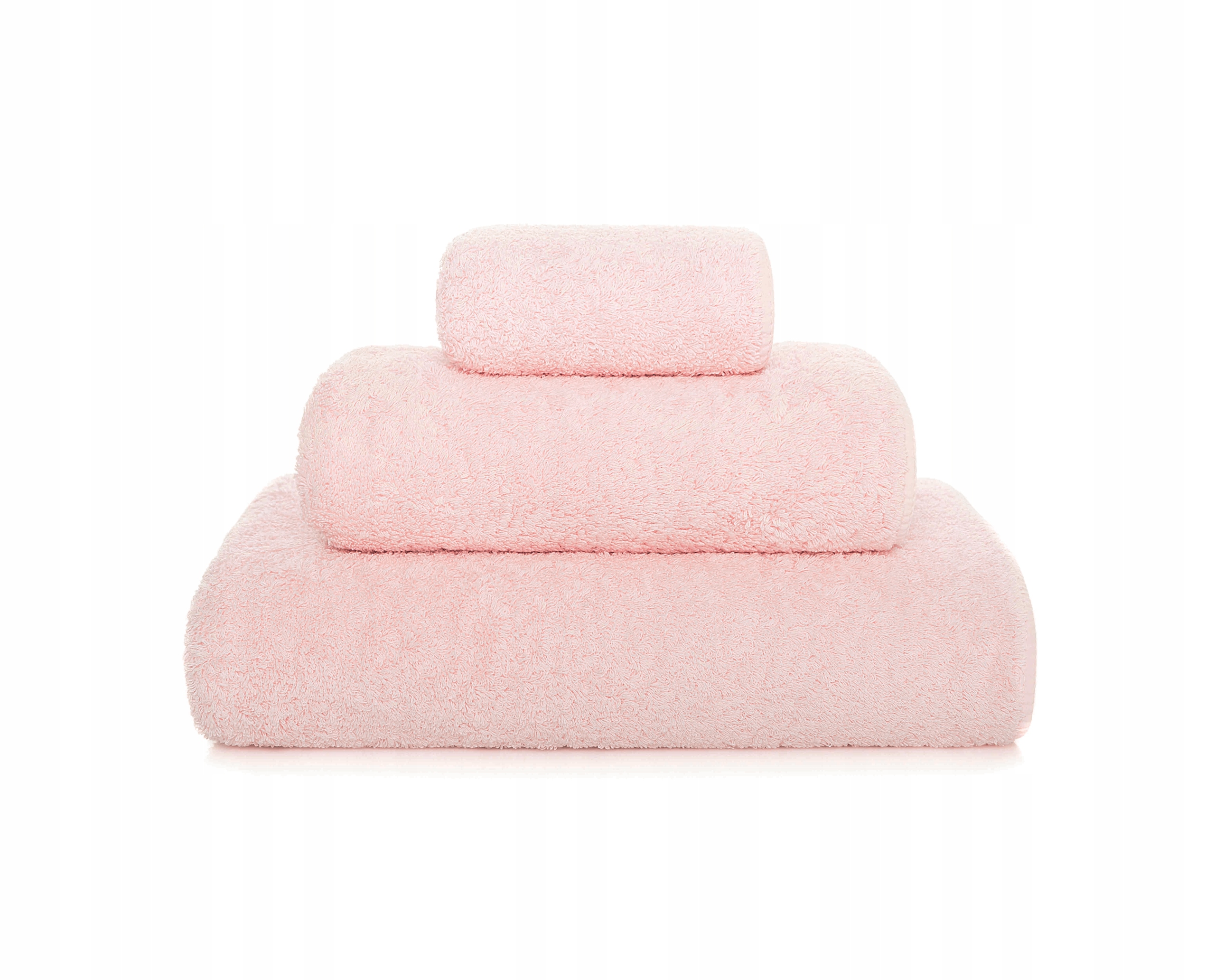 Hrubý kúpeľový uterák 70x140 MrTowel 700 g/m2 perleťový