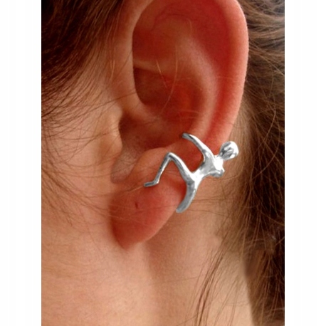 

Nietypowa Srebrna Nausznica Alpinista 925 Wsuwana