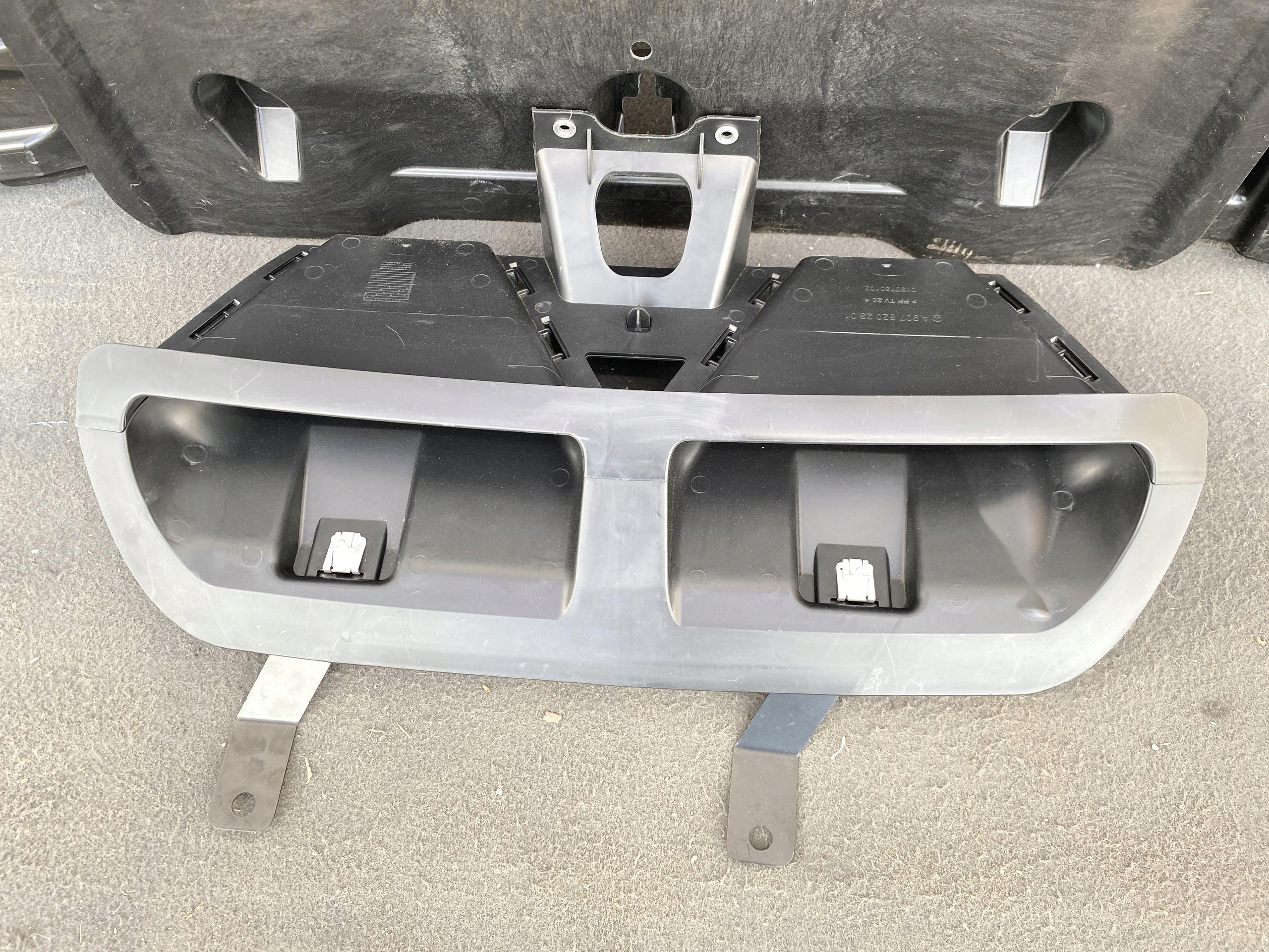 SPRINTER 907 910 17- KOMPLET OSLON below engine PODWOZIE +intake air