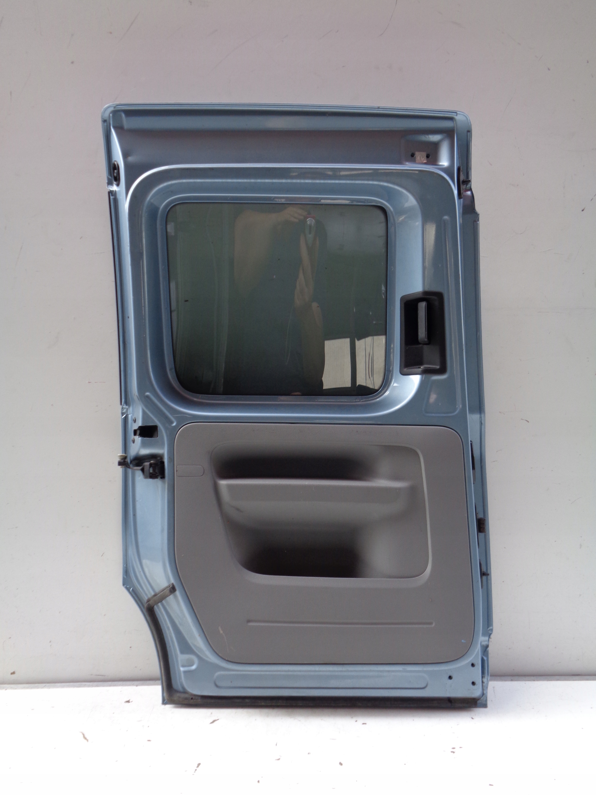door left rear. sliding window VW CADDY 2K 2K0 03- NR 13009