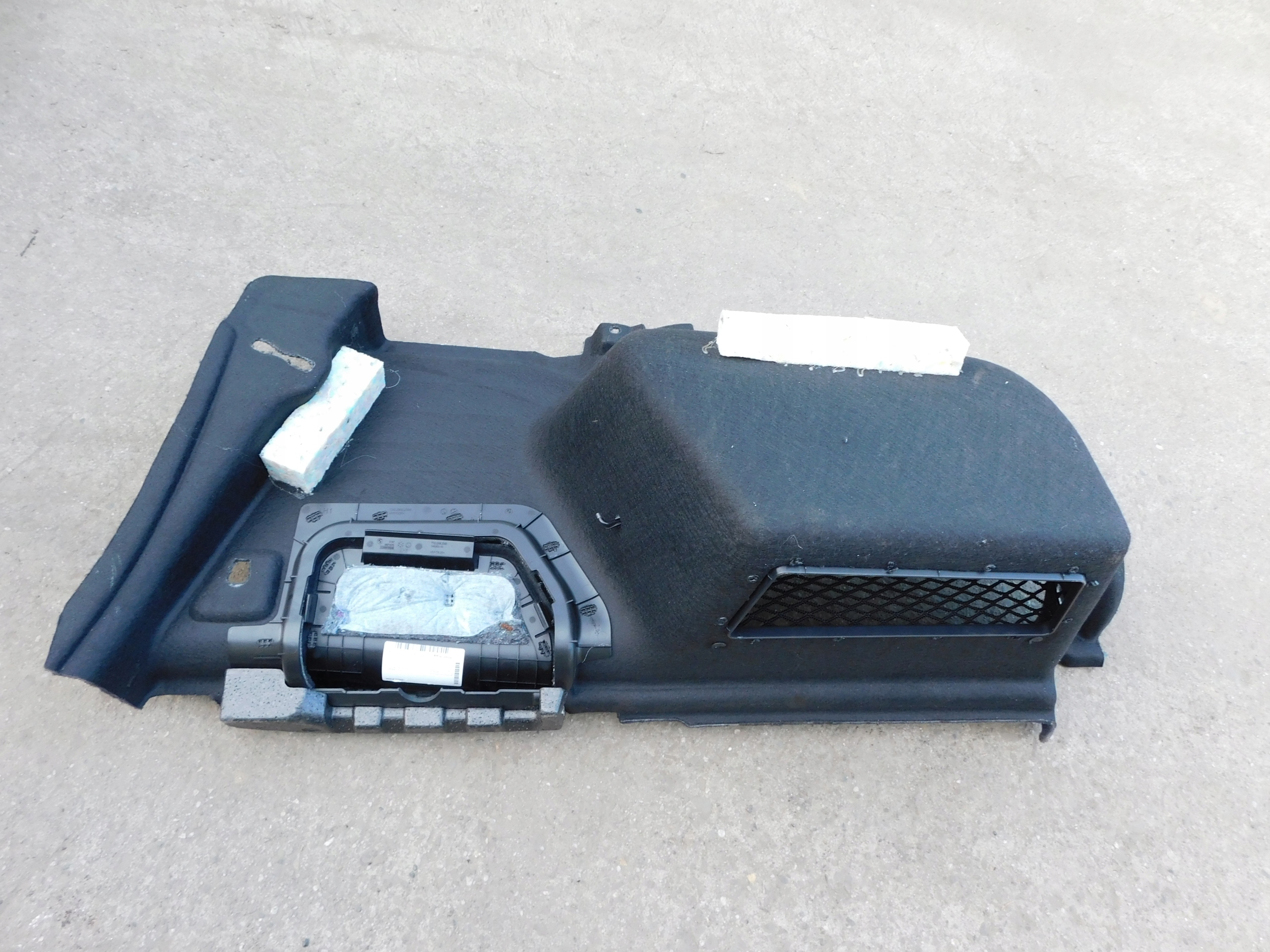 BMW G26 Gran Coupe side upholstery boot left LADNY 9871075-06