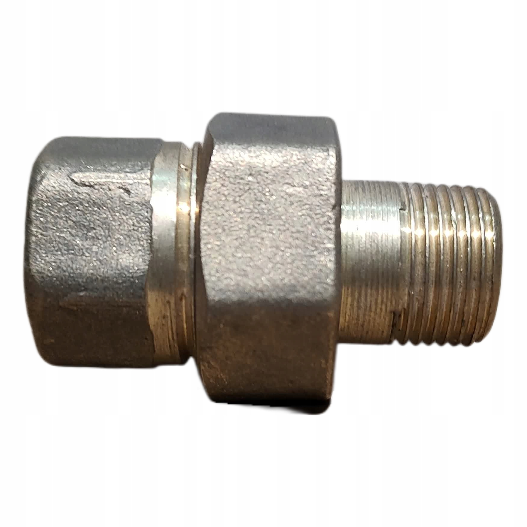 

Śrubunek mosiężny 3/8"