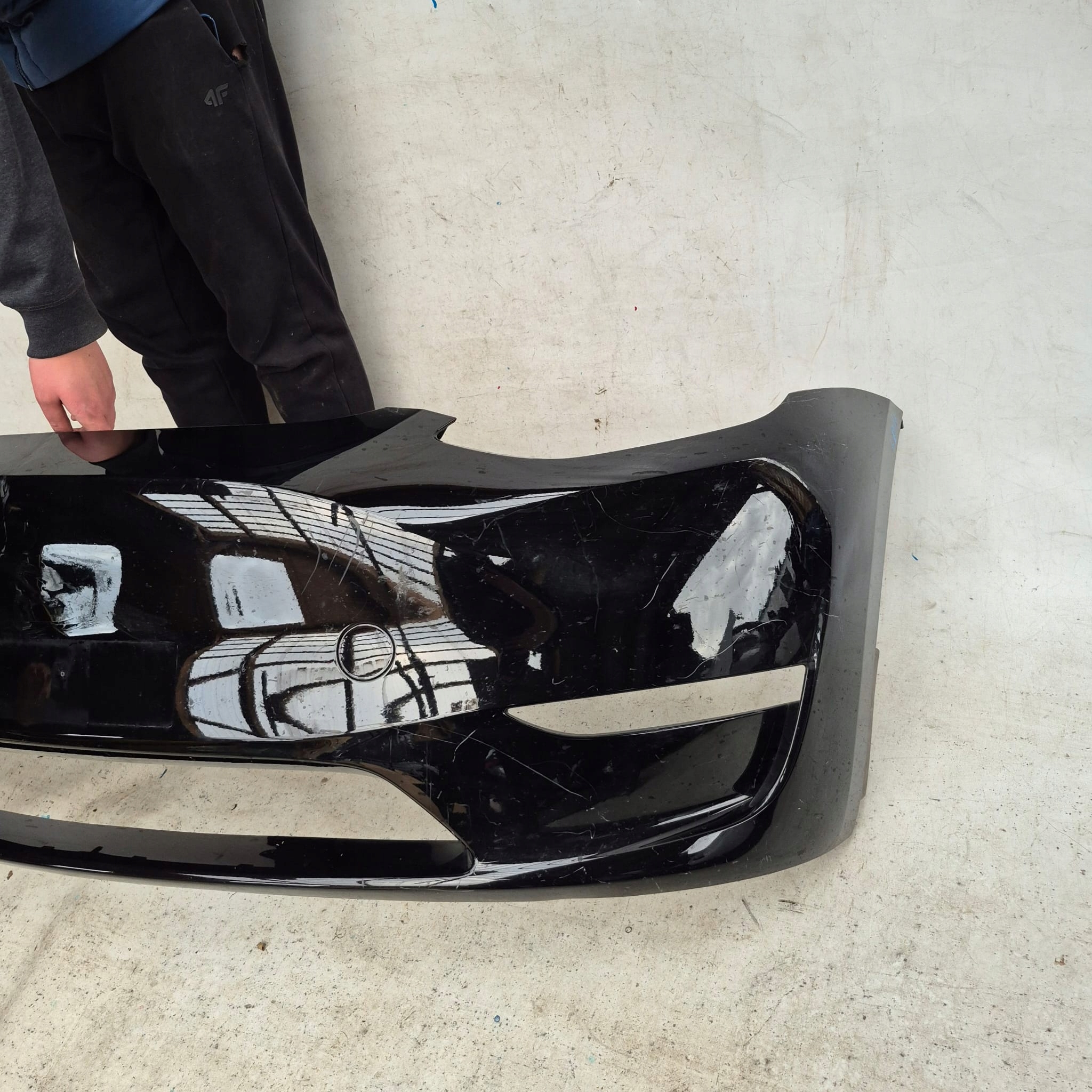 TESLA MODEL Y 20-25 nárazník předek přední