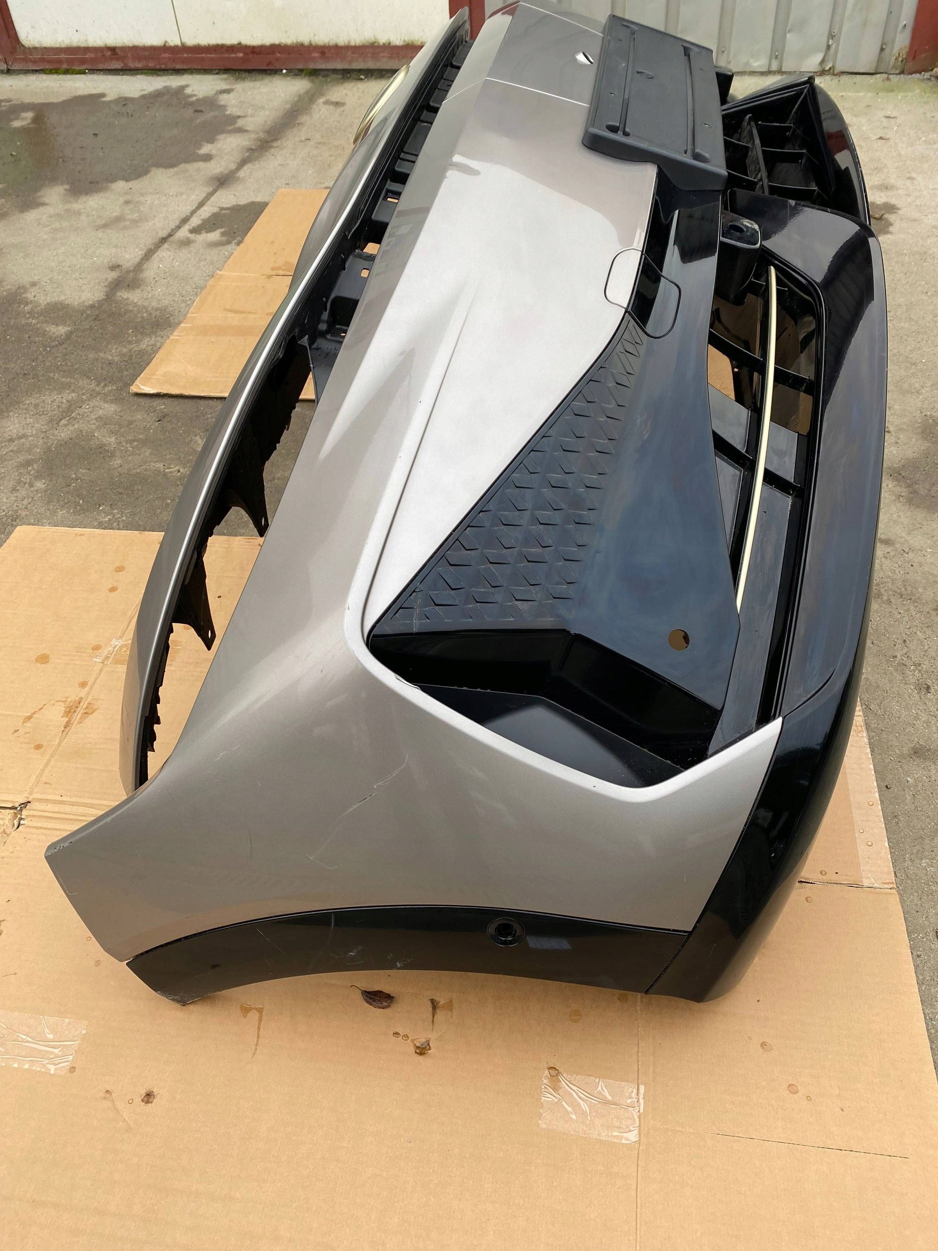 VW ID UNYX original complete bumper front front PDC KAMERA 11H805915B