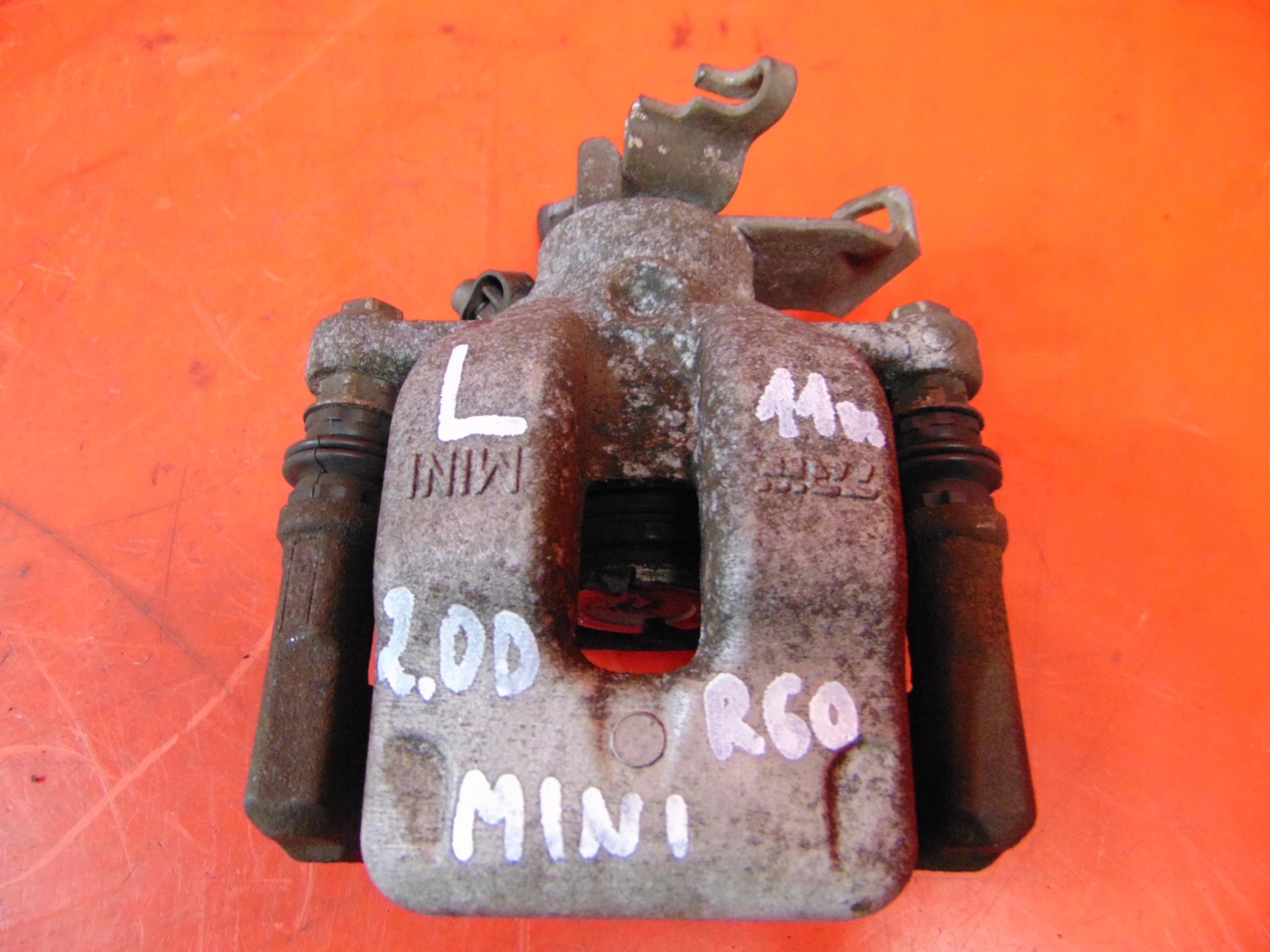 MINI Countryman R60 caliper brake left rear part