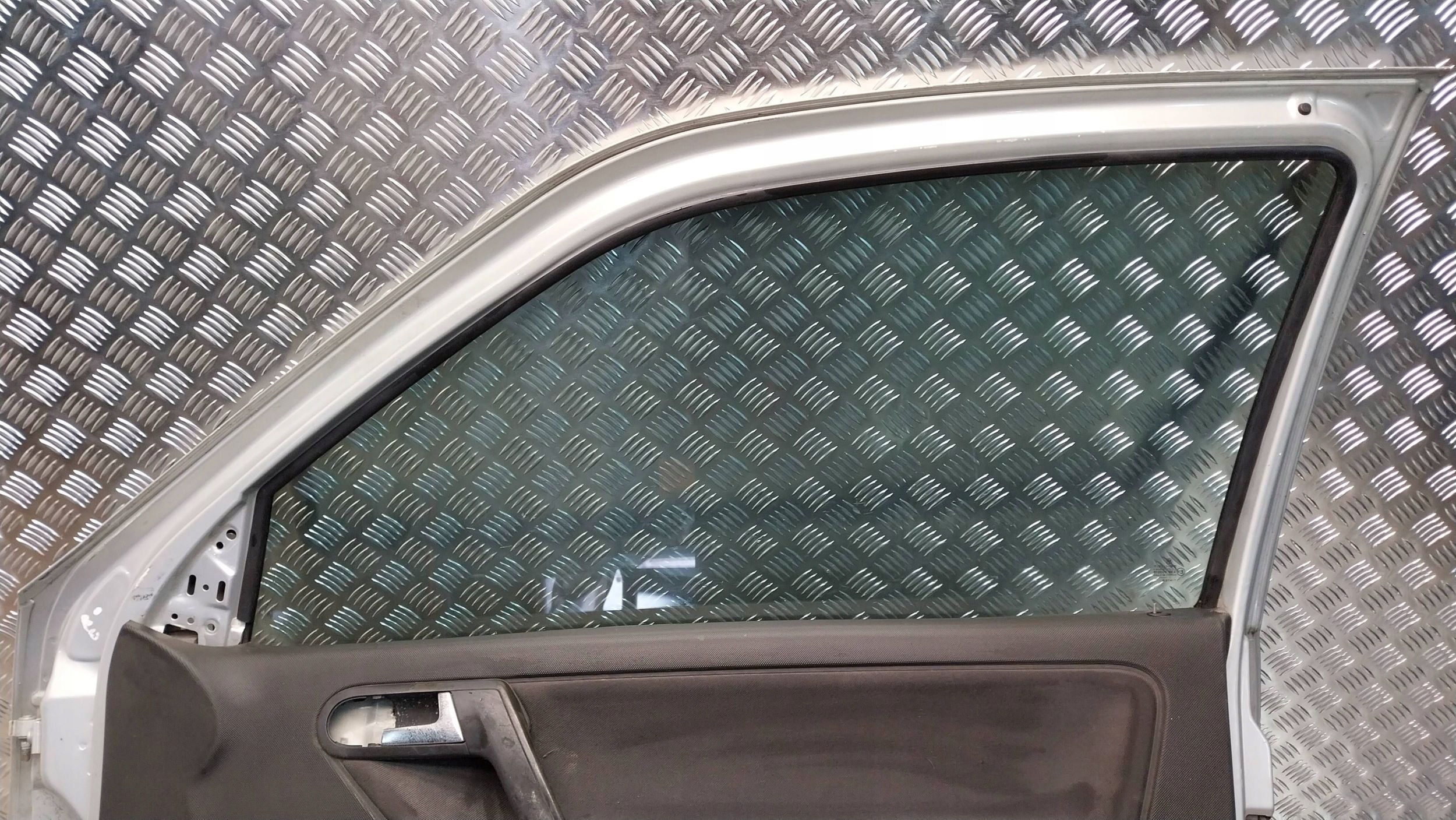Portière Droit VW POLO 6N2 3D 99