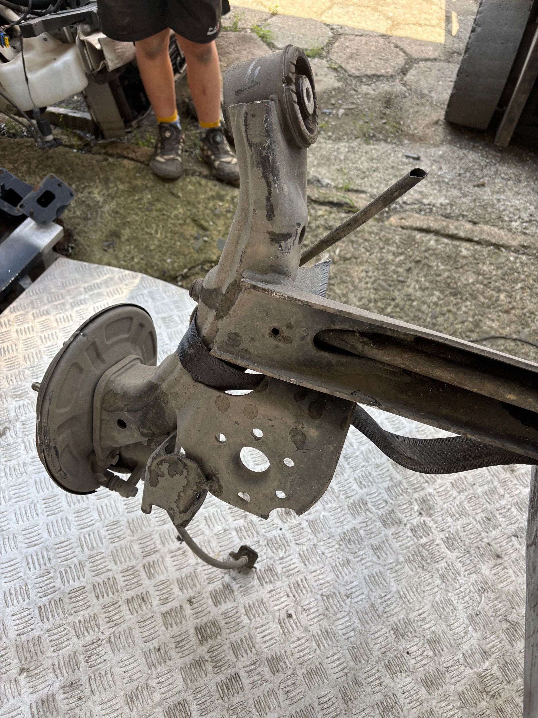 sider rear axis HYUNDAI I10 II 13