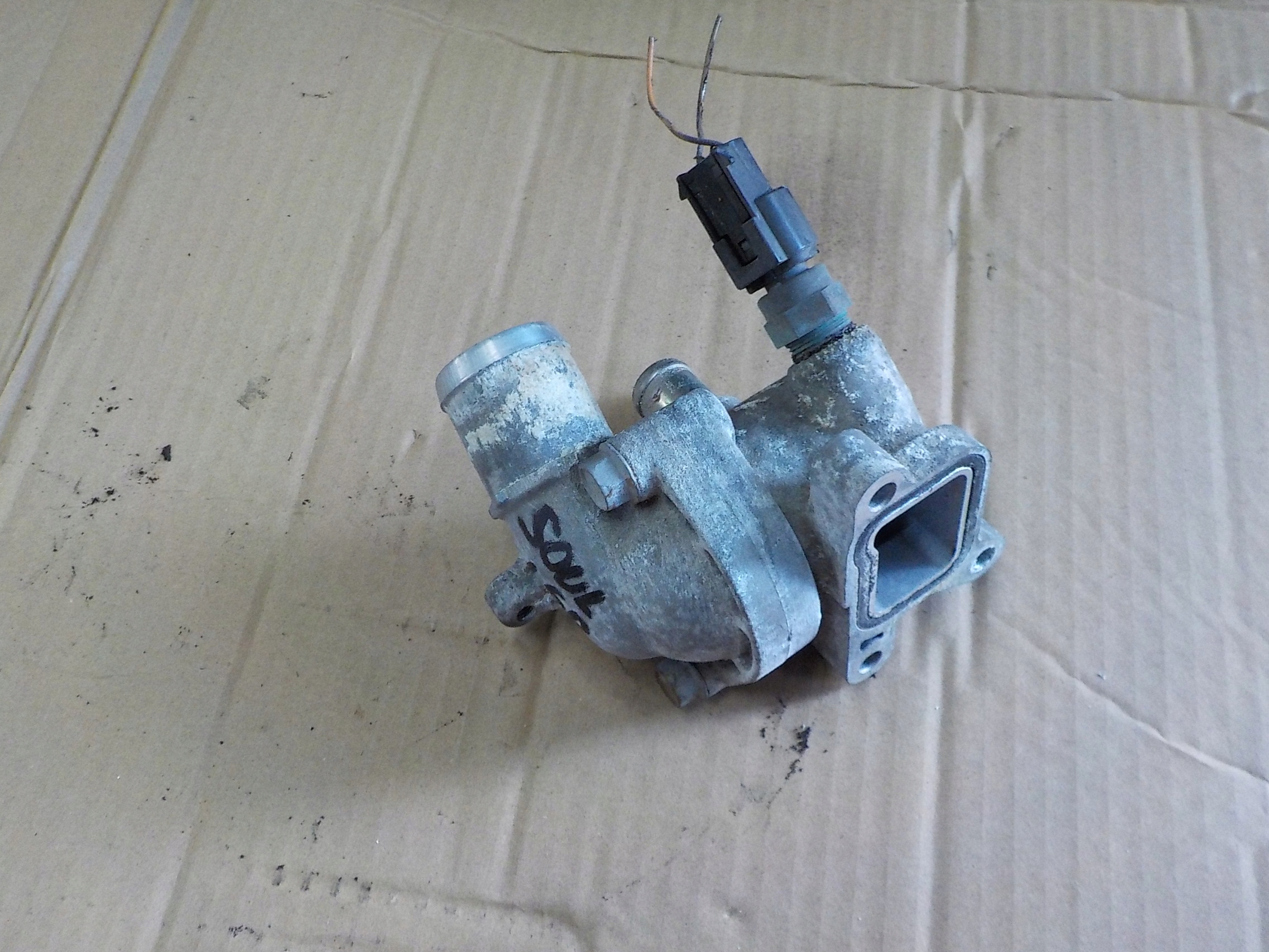 Scatola termostato kia soul e 1,6 crdi 2013r