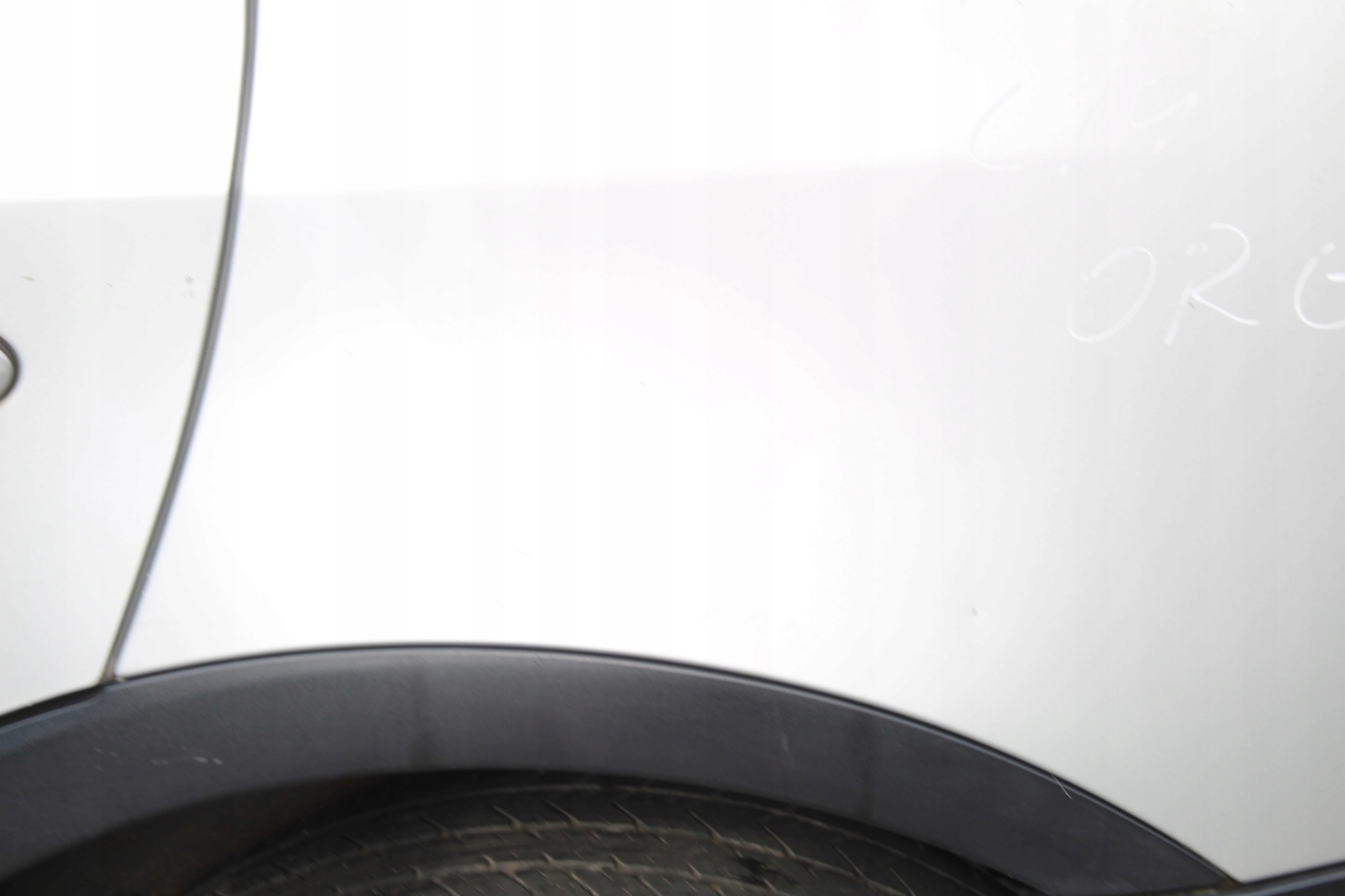 ĆWIARTKA BŁOTNIK LEWY TYŁ TYLNY BMW X3 E83 354 TITANSILBER ORG LAKIER Kolor srebrny