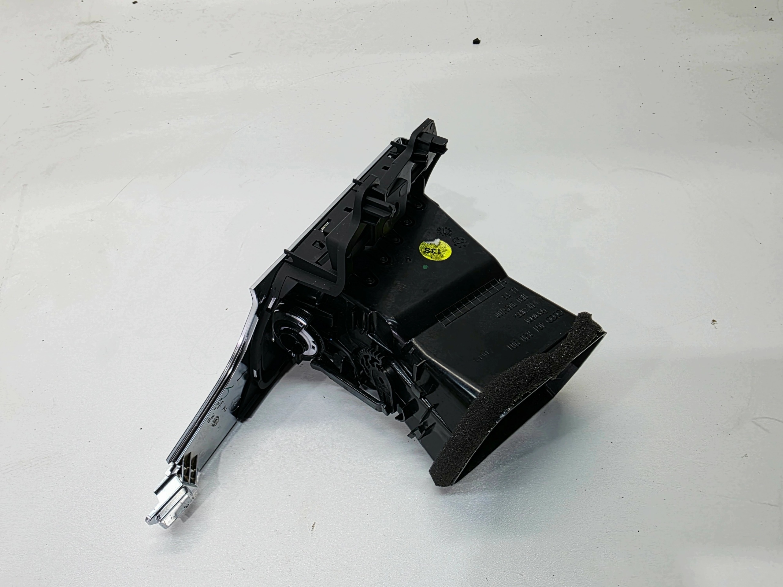 grid air conditioning devices left AUDI A6 C7 LIFT 4G1820901D 6PS