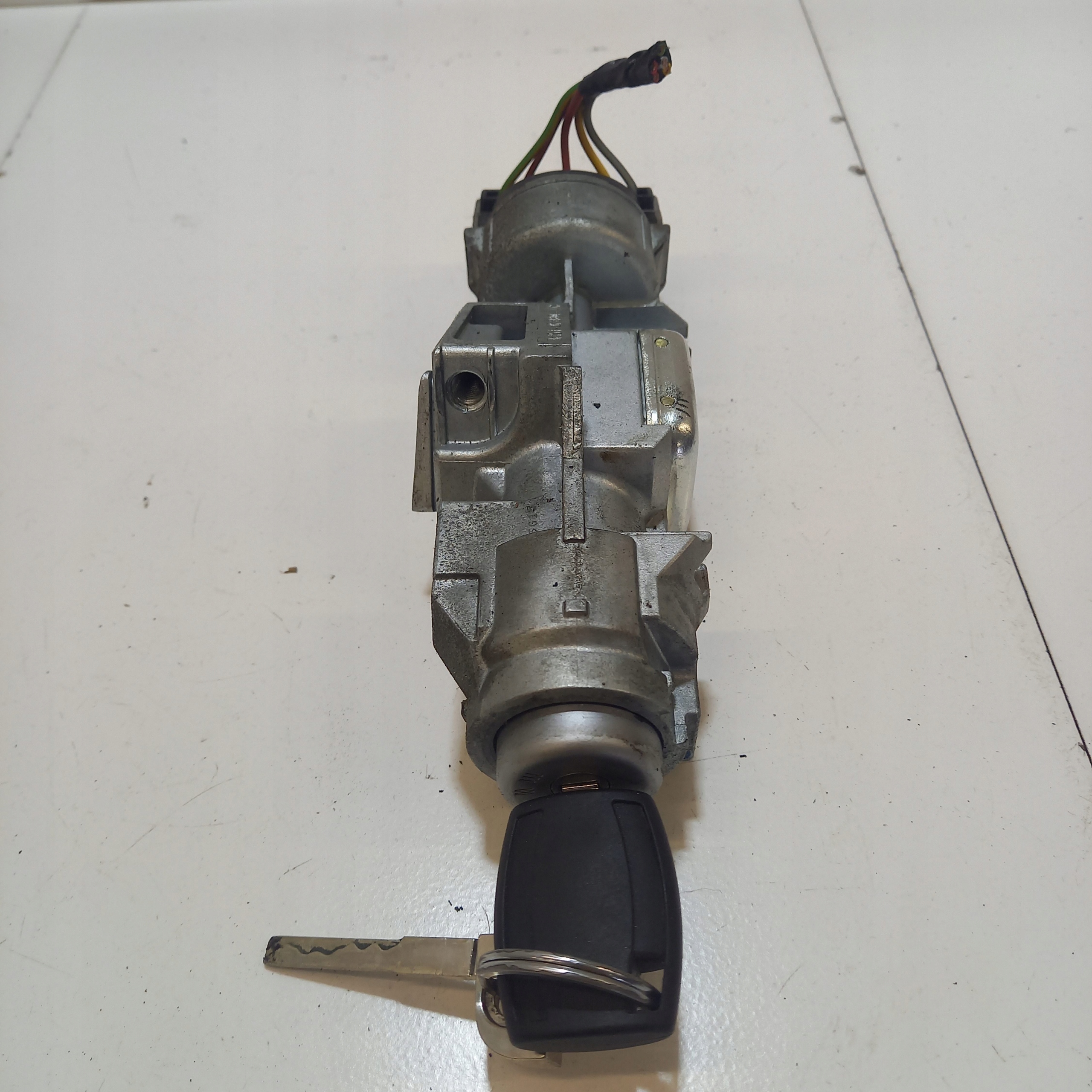 ignition Z KLUCZYKIEM FORD FOCUS MK2 3M51-3F880-AC
