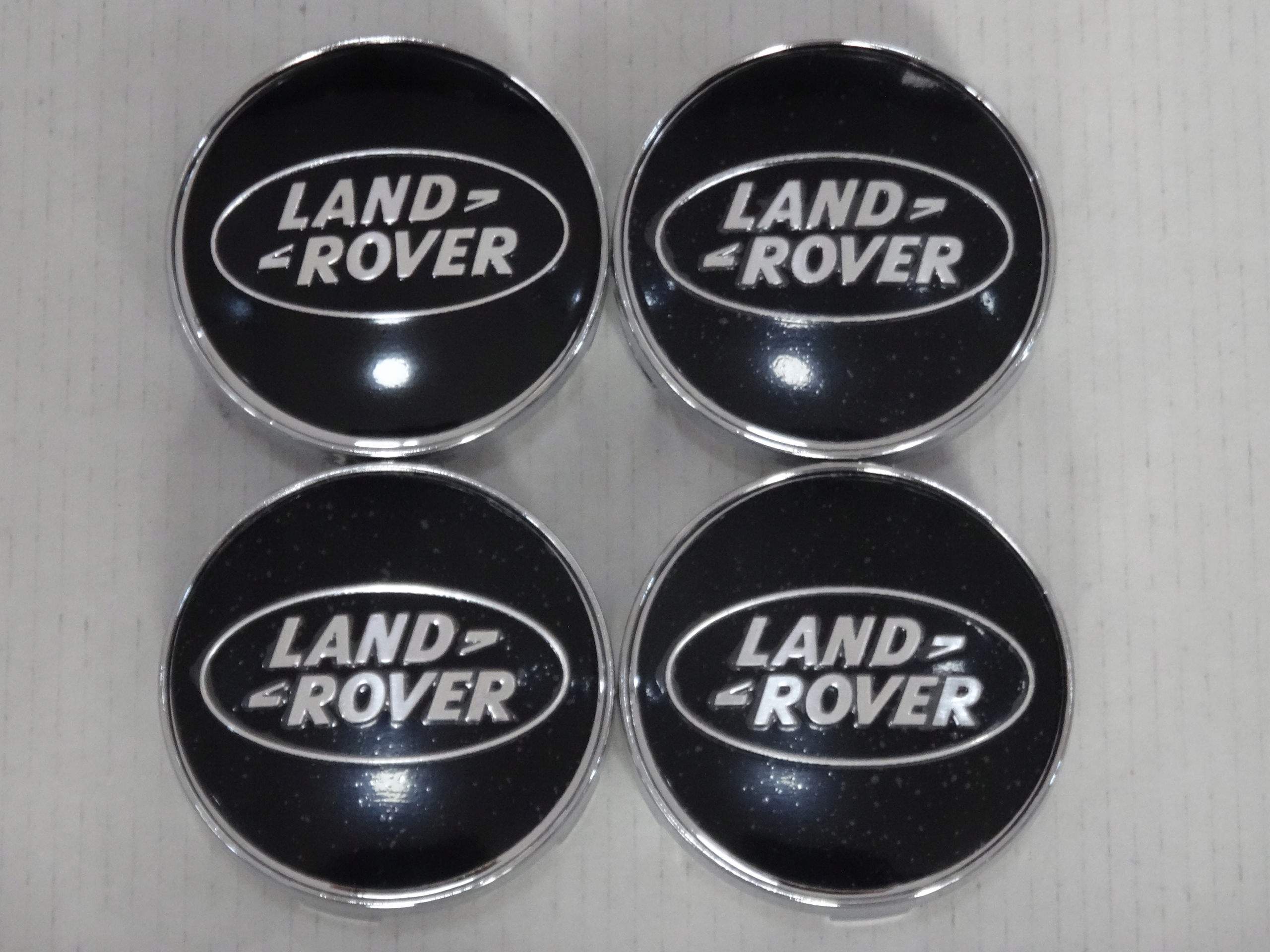 

4x Dekielki Emblematy na felgi Land Rover 60 mm cz