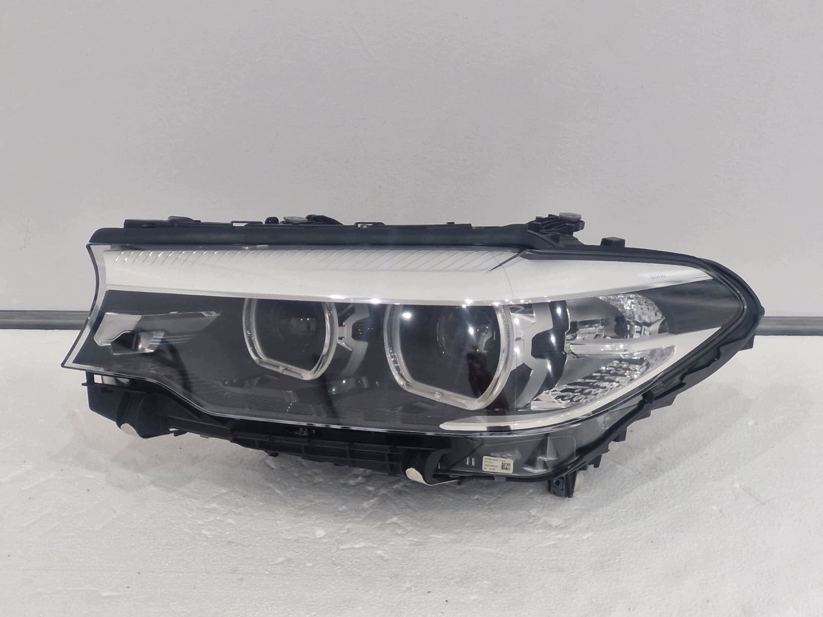 light left BMW 5 G30 G31 FULL LED