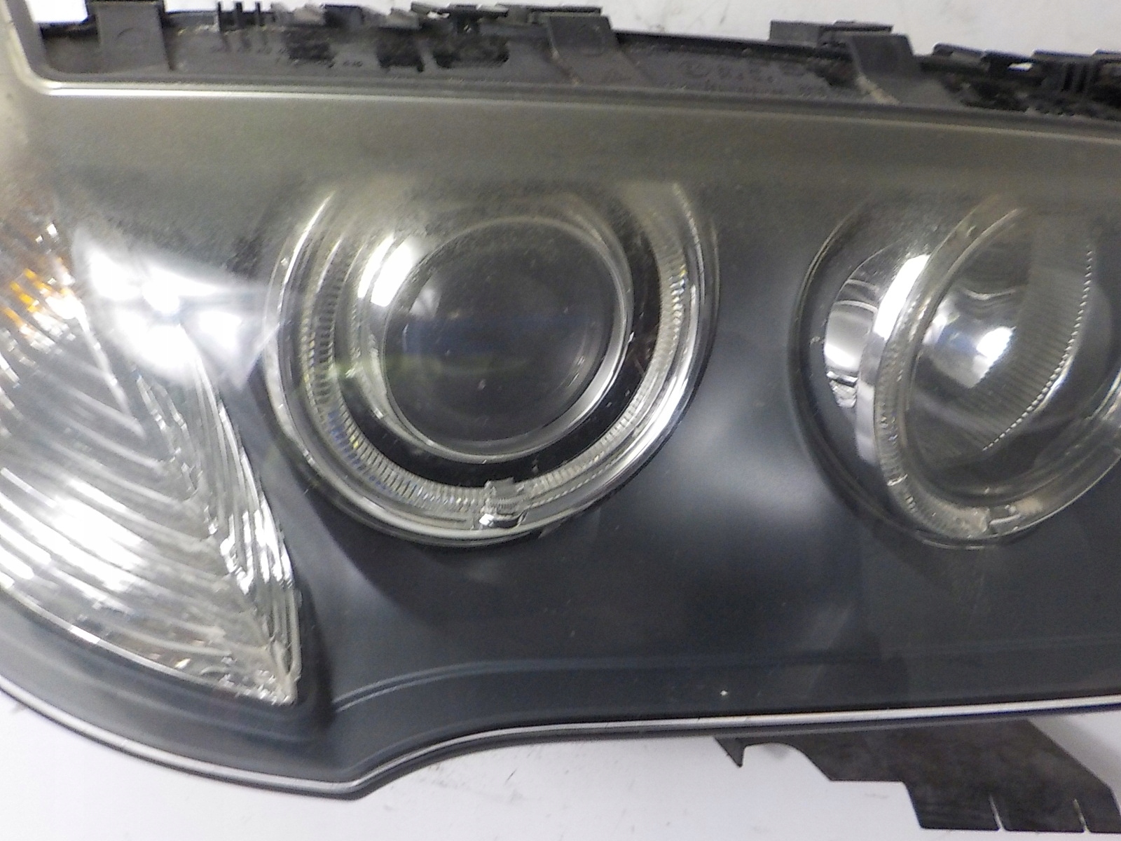 BMW X3 E83 XENON light right front front UK