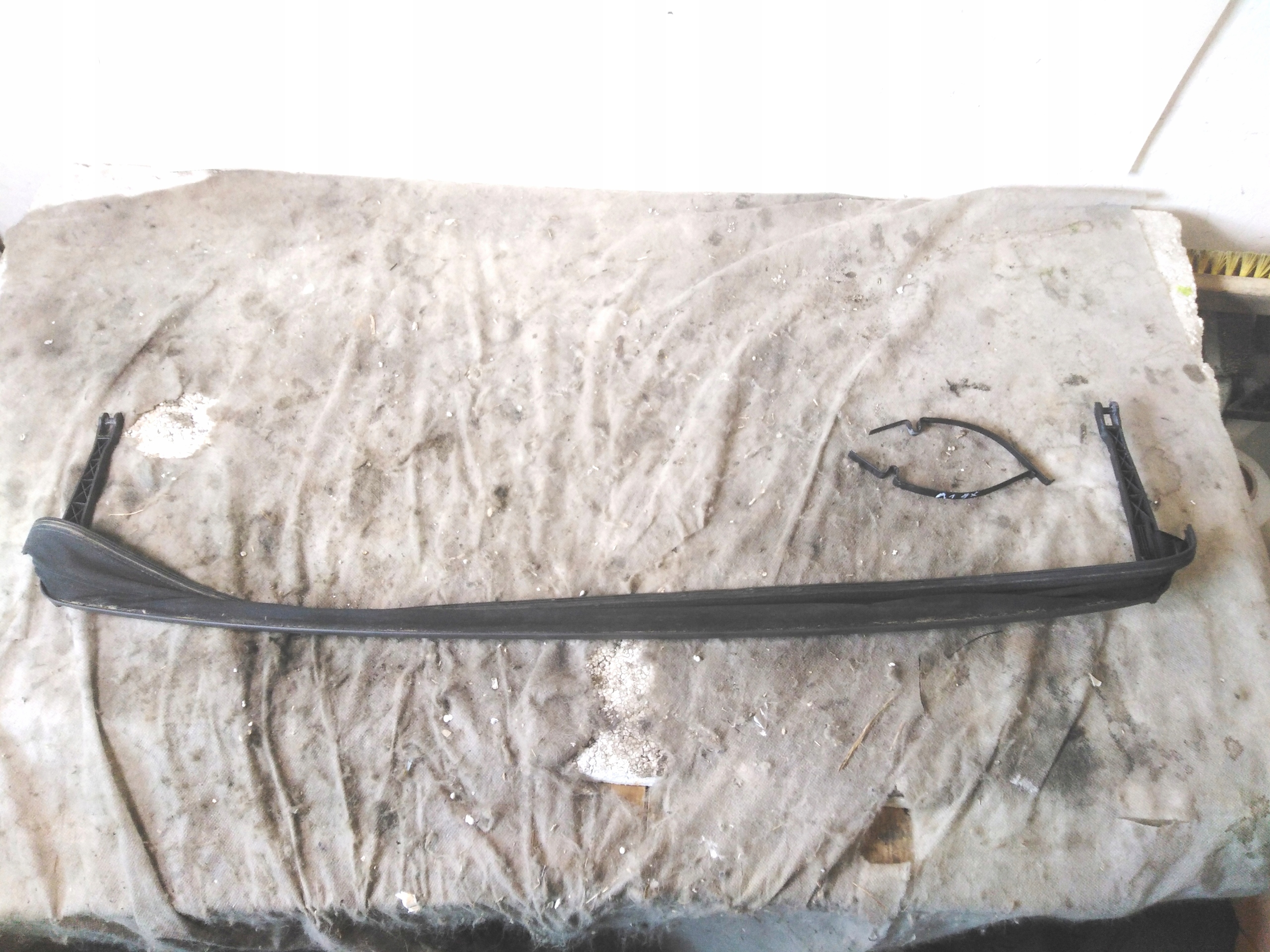 AUDI A1x РАМКА ОБДУВАЧ ЛЮКА ПАНОРАМИ0r