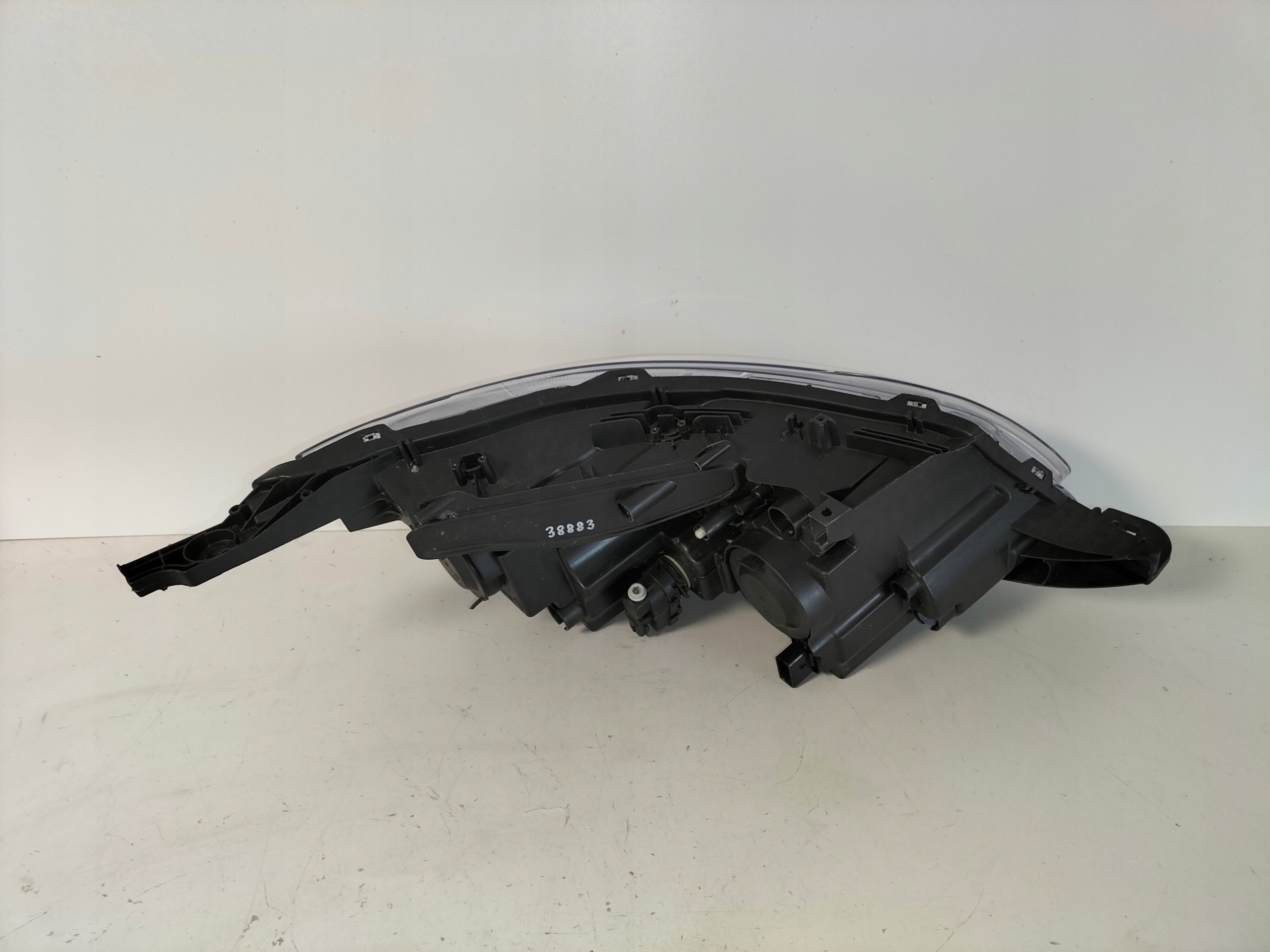 light front reflektor left PEUGEOT 2008 13-16