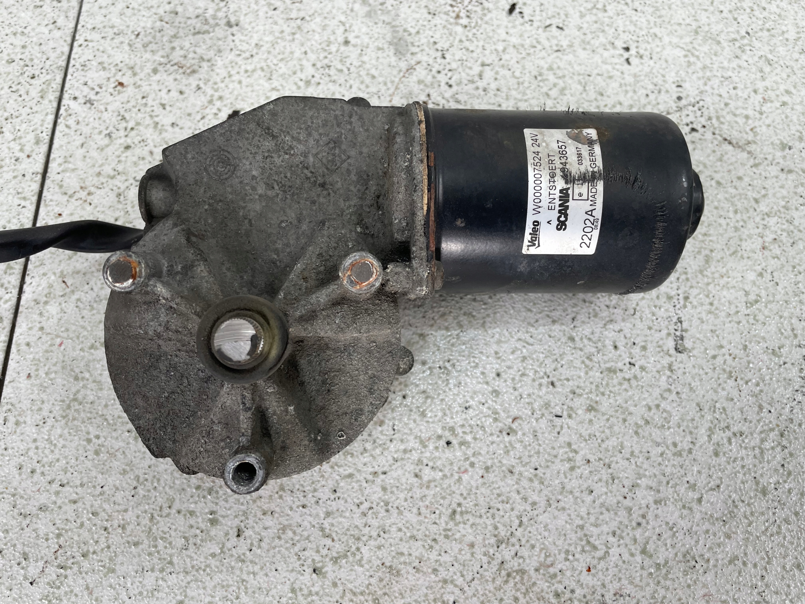 1943657 - Мотор Склоочисника Scania R