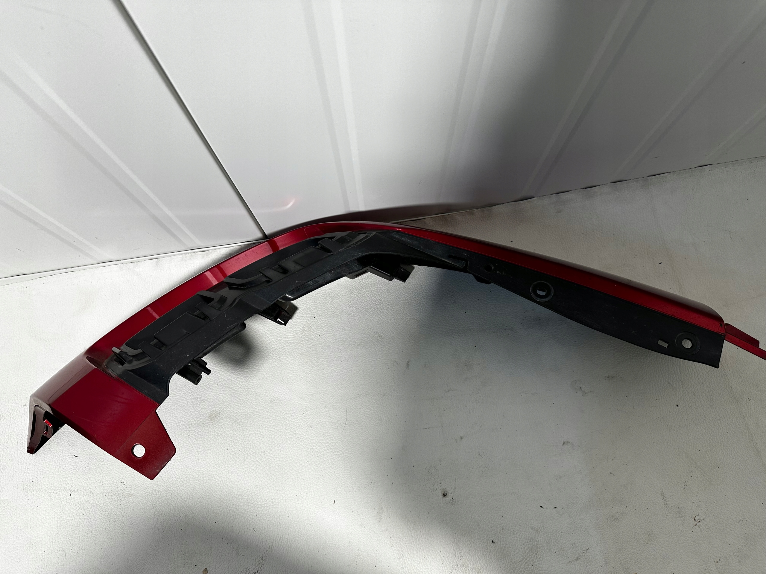 MAZDA CX60 ACCESSOIRES PARE CHOC UNITÉ D’ANGLE KR9P-50231