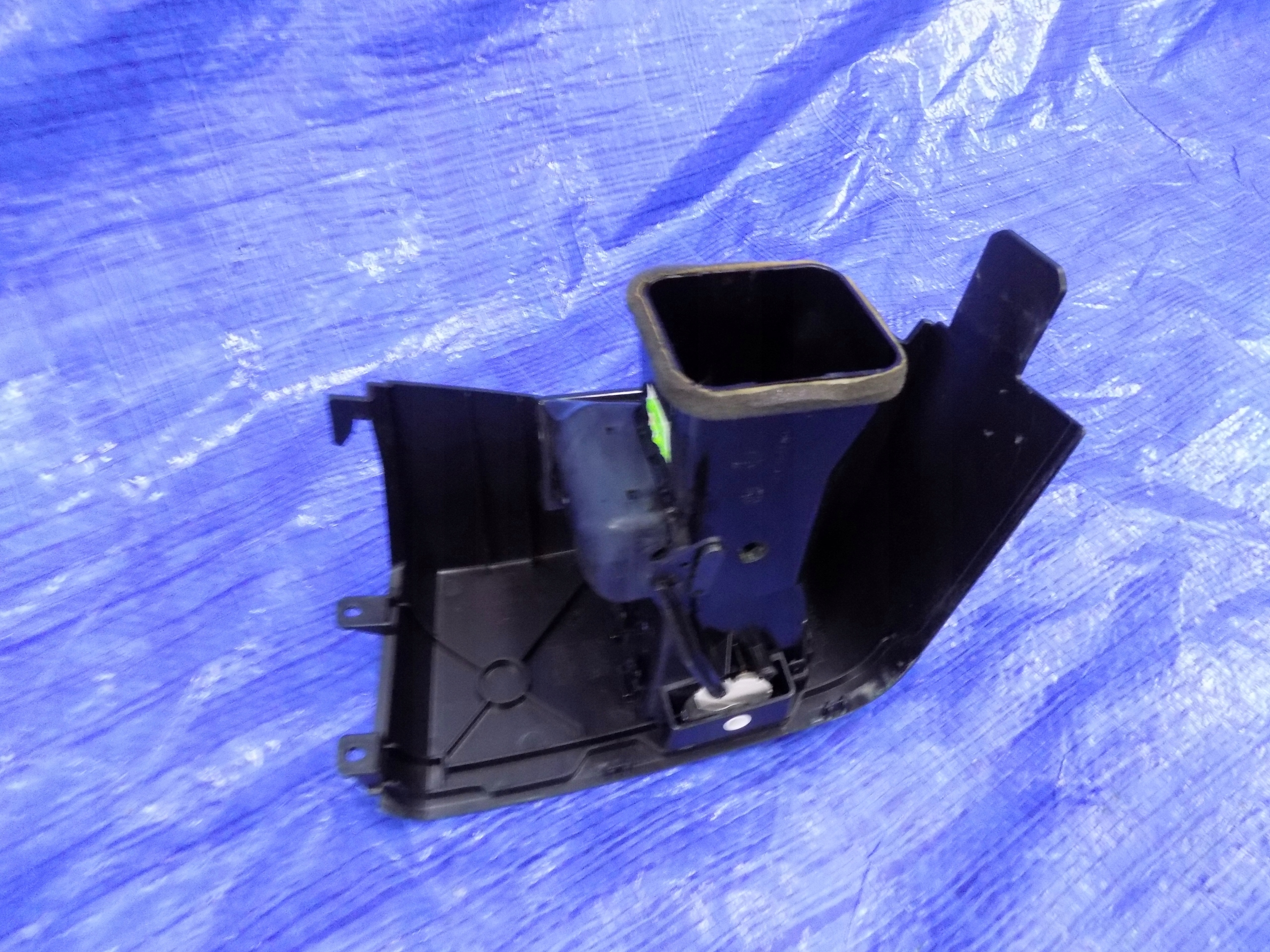 grid air conditioning devices right CRAFTER SPRINTER 906 14R