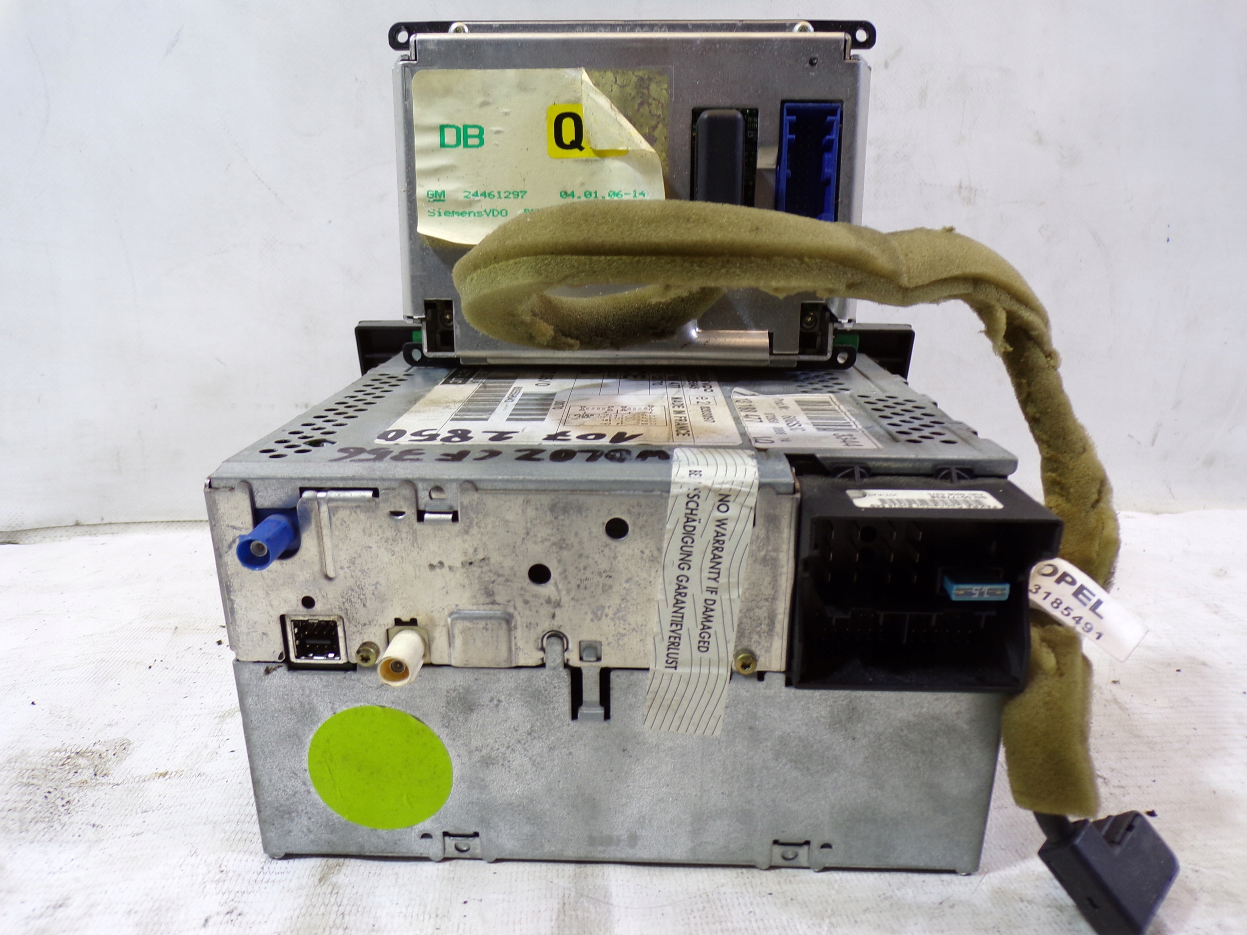 RADIO CD display (coloured) OPEL VECTRA C