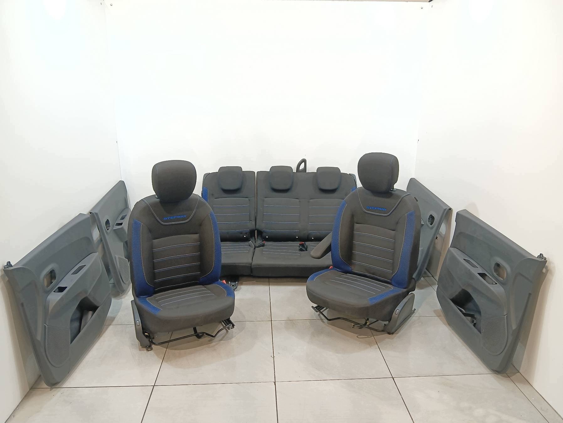 Sitze Seiten STEPWAY KOMPLET Dacia Lodgy und (2012- )