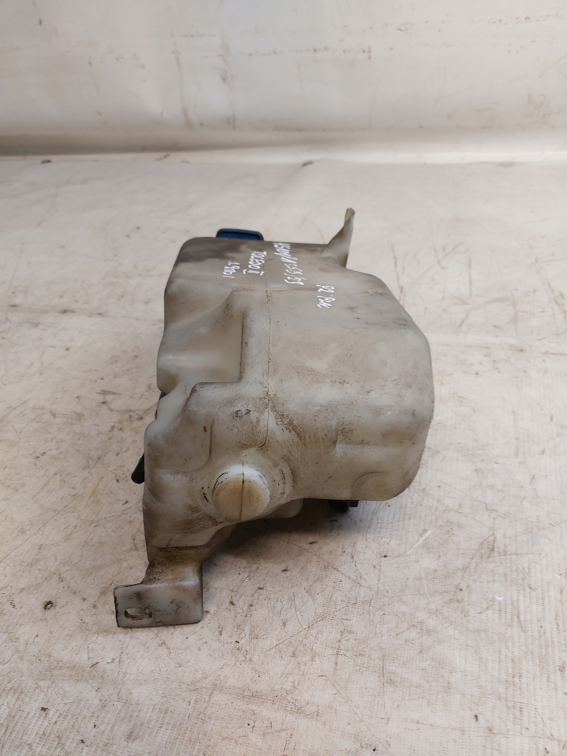 washer fluid tank SEAT TOLEDO II LEON and