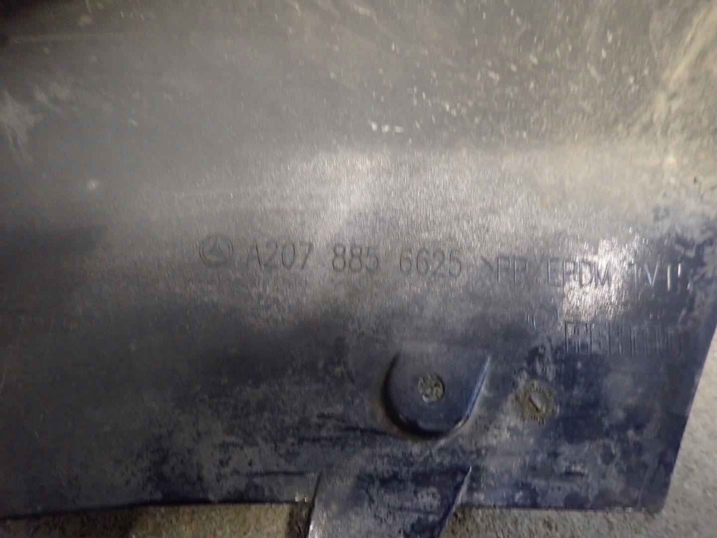 bumper front front MERCEDES E-KLASA COUPE W207 LIFT 2013- A2078856625