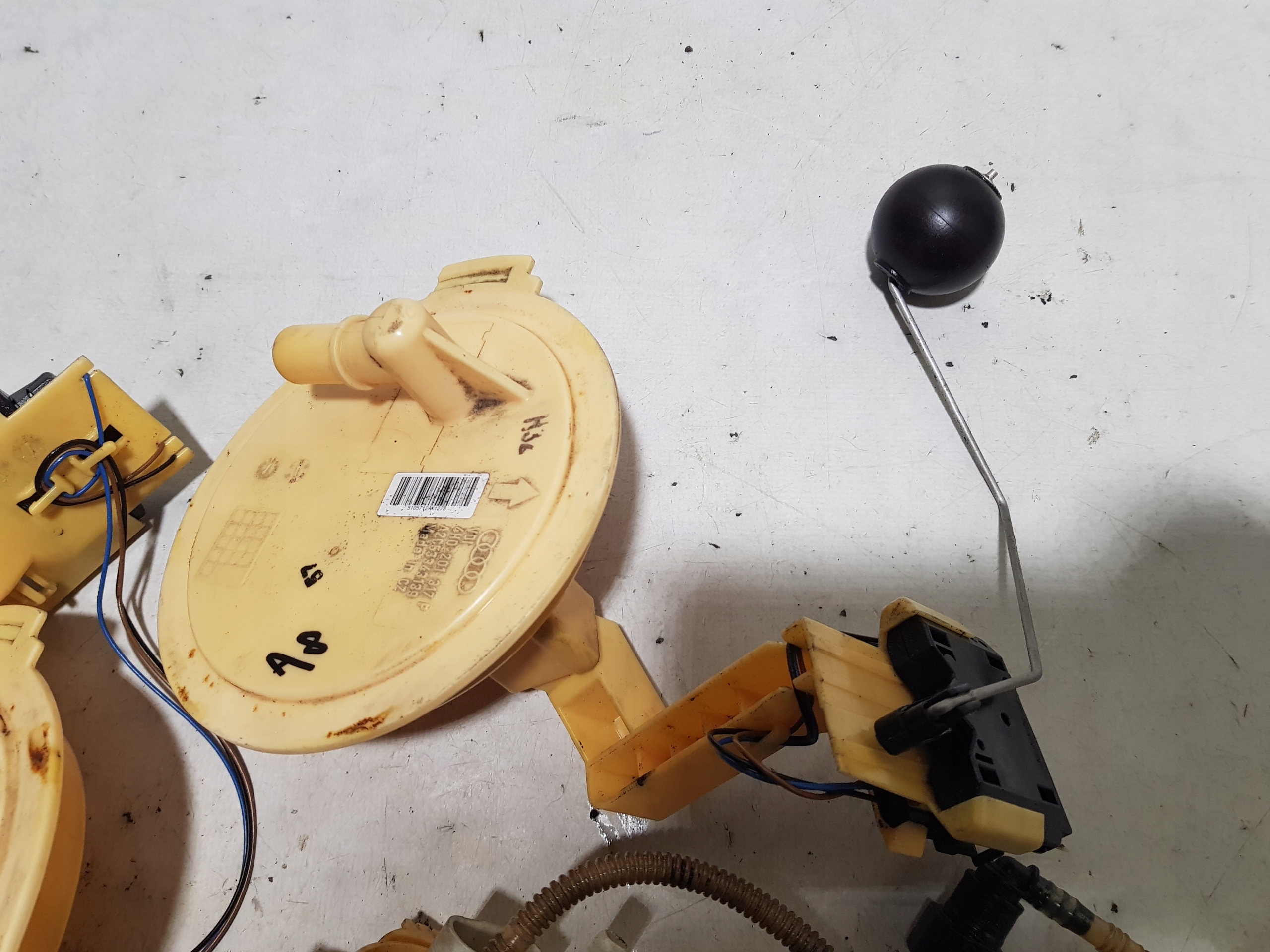 AUDI A8 D4 feed pump PLYWAK 4H0201317J 4H0201317M