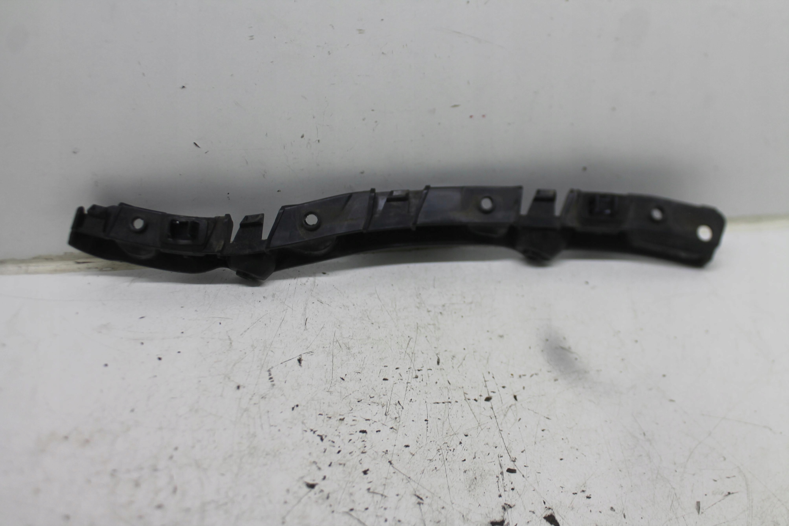 support left rear part 850452921R DACIA DUSTER II 17-24
