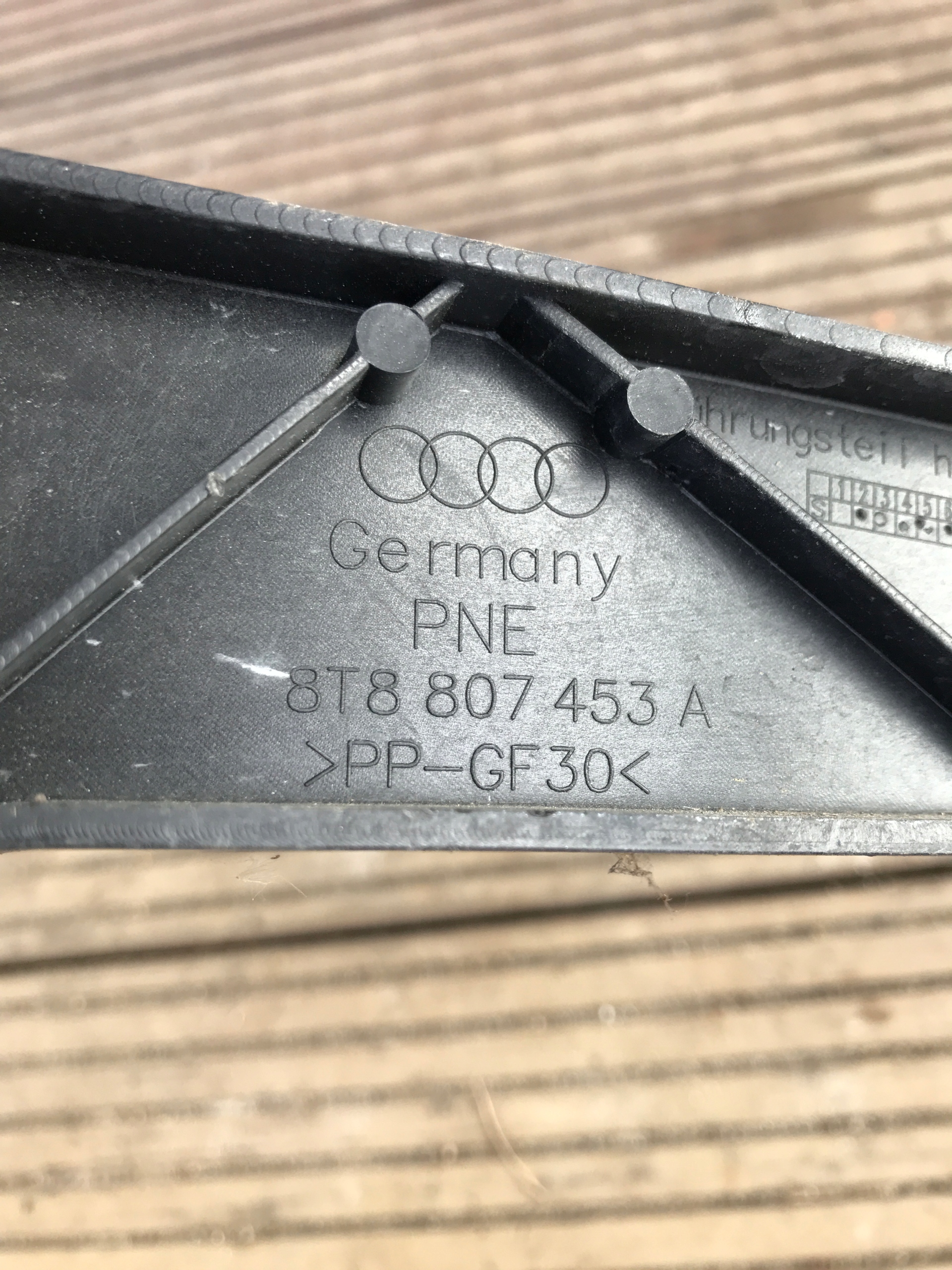 bumper bracket left rear part AUDI A5 SPORTBACK LIFT