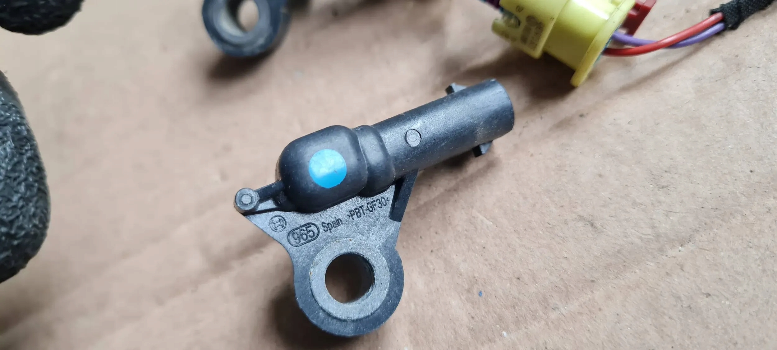 A5 8W S5 impact sensor connecting spoiler 4M0959651 A4 B8 8W S4