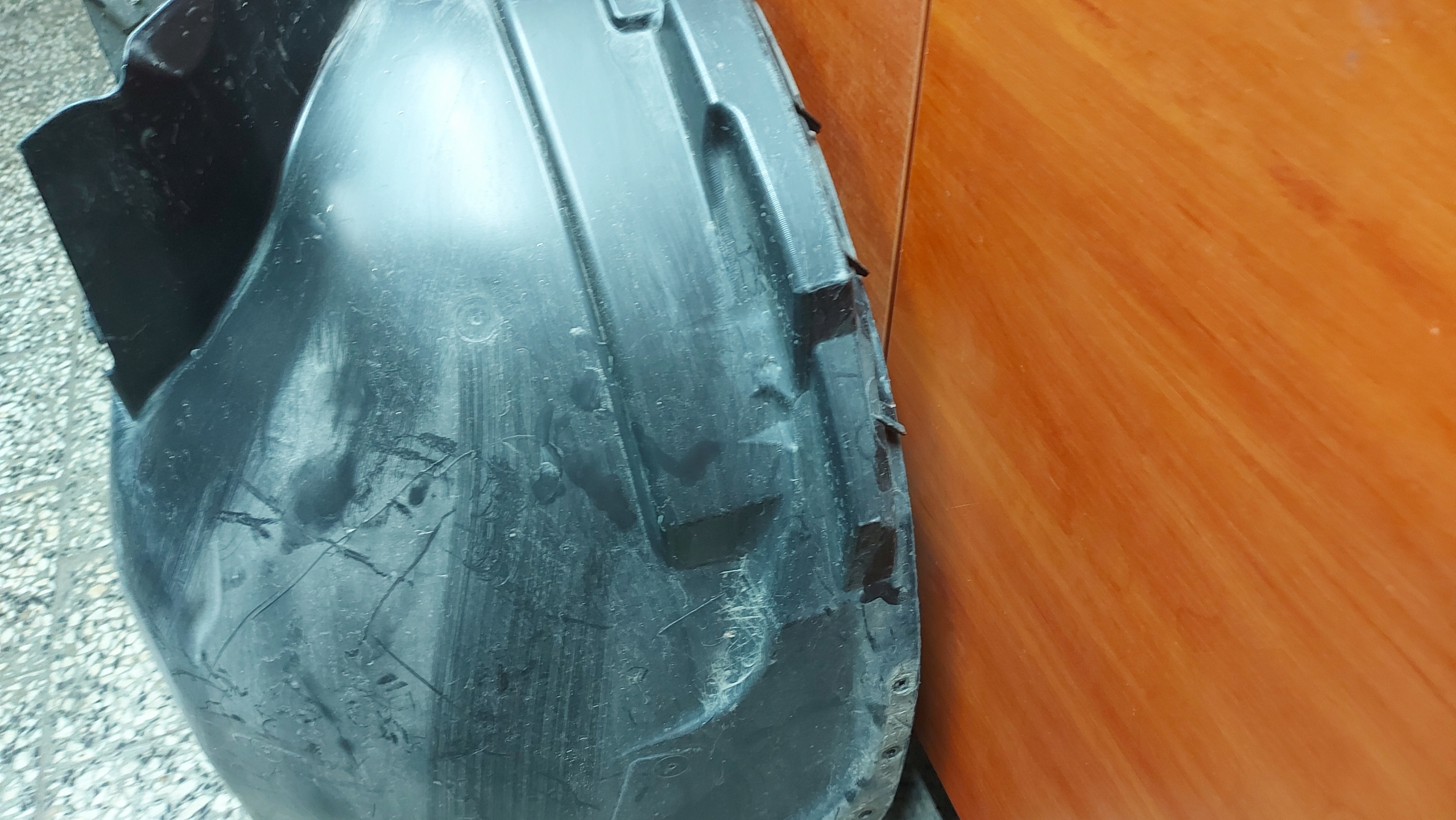 mudguard right front VOLVO XC60 II 17