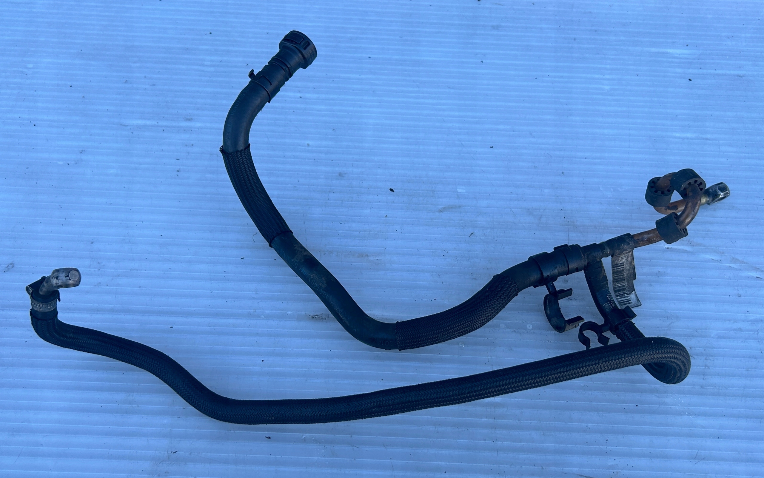 fuel hoses BMW X5 E70 3.0D 7806961