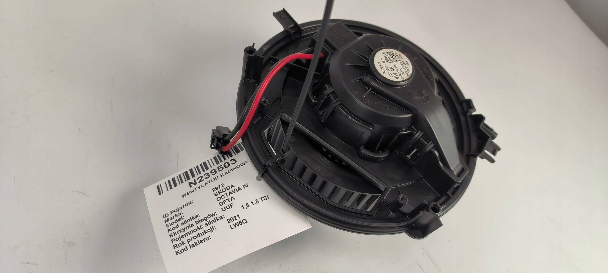 fan cab 5WB819015 SKODA OCTAVIA IV