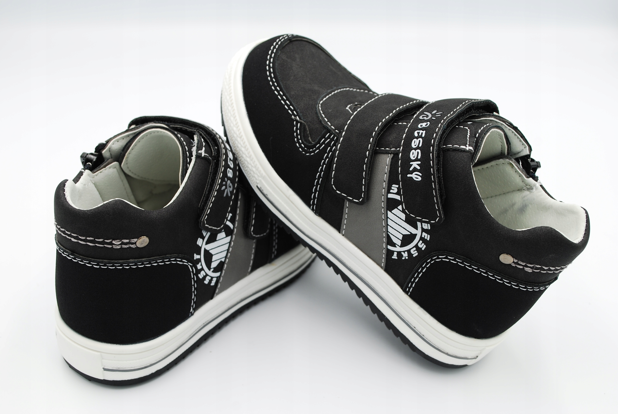 PRZEJŚCIOWE BUTY w.skóra profil r.30 / 19,3cm Bohater brak