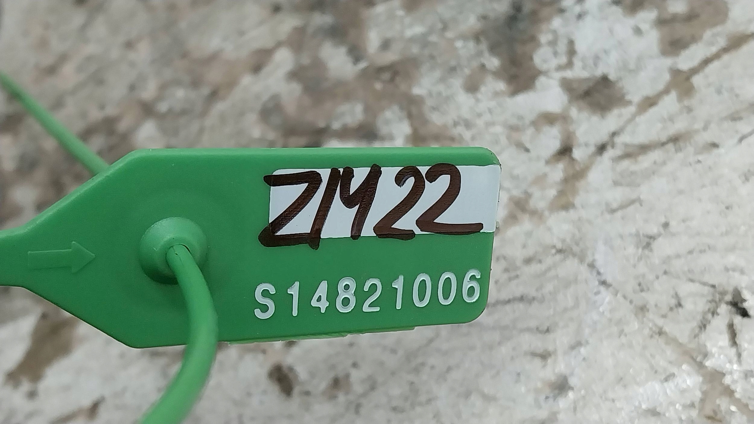 swing shock absorber left front A2043200413 A20401 MERCEDES C W204 2.2CDI
