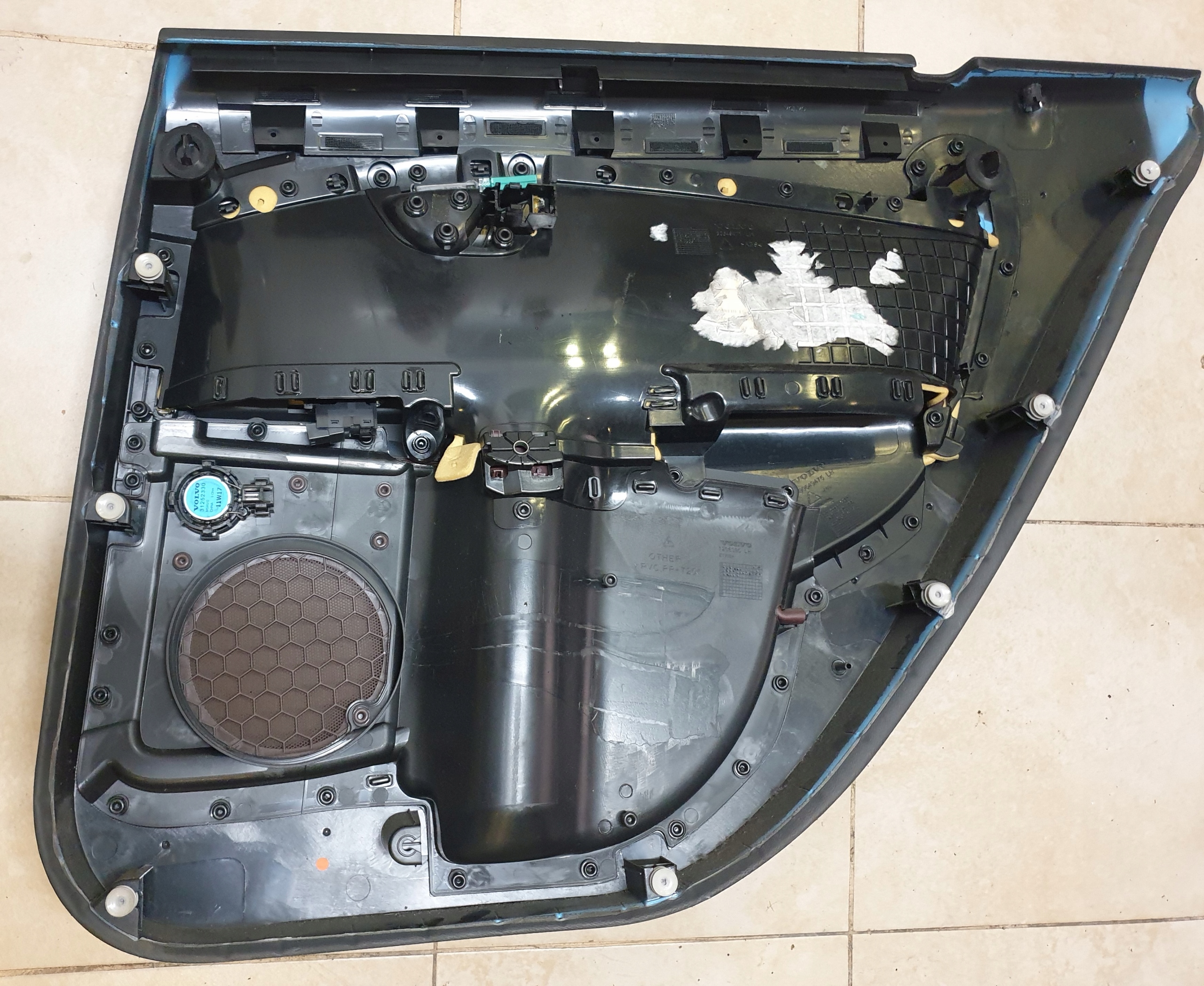 side door upholstery left rear handle DEKOR VOLVO S80 II OE