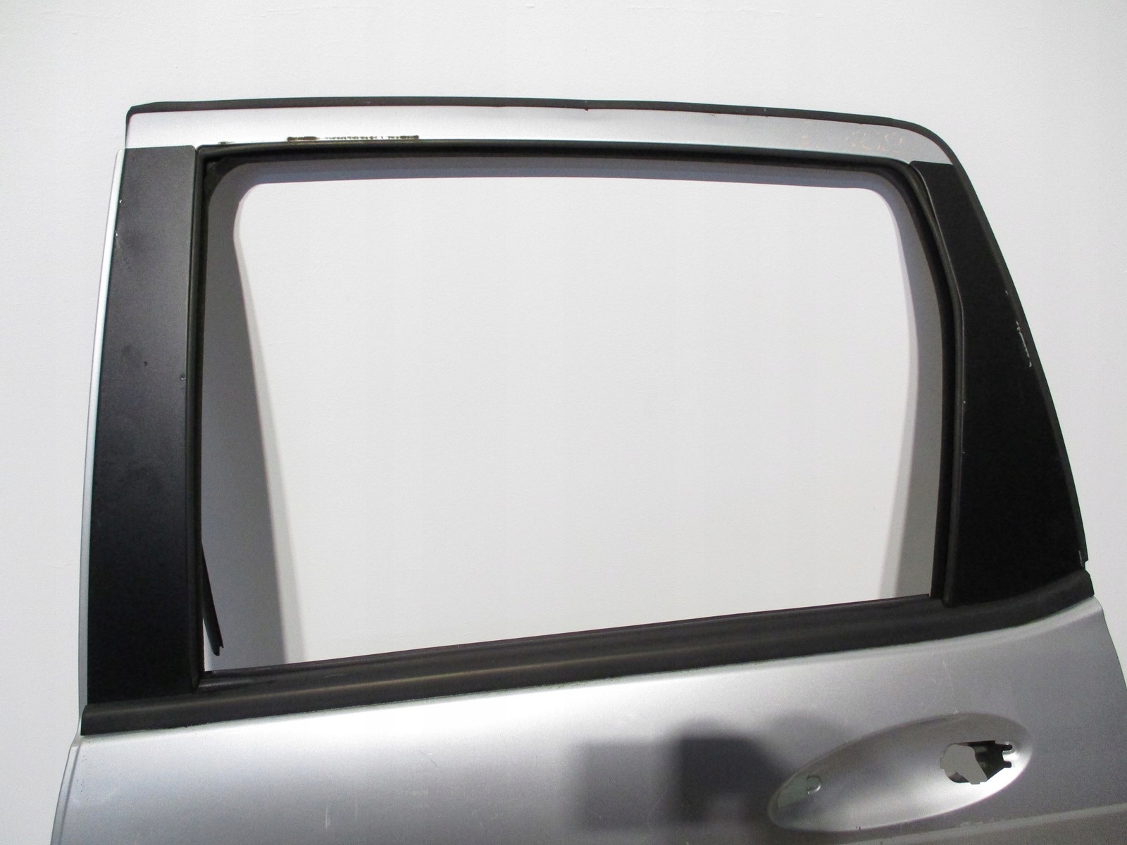door left rear. MERCEDES A KLASA 169